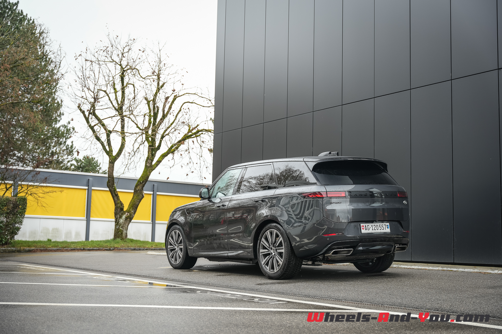 Nouveau Range Rover 2022 : les prix du baroudeur chic et premium