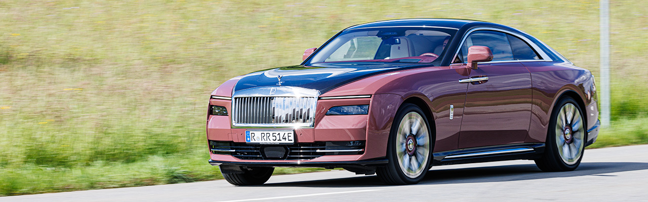 Essai – Rolls-Royce Spectre : Des électrons de luxe flottent sur la route