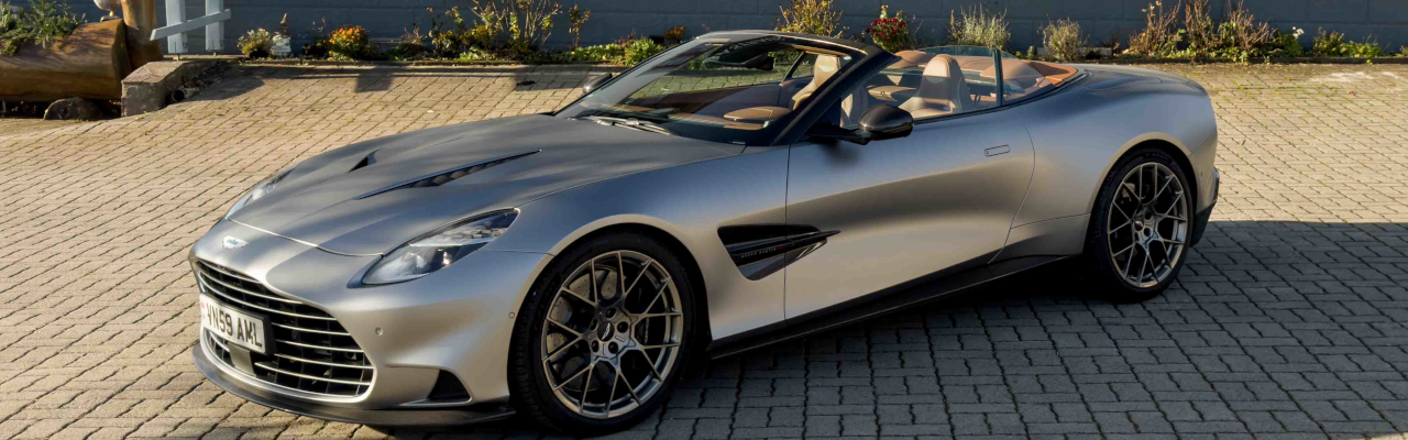 Premier Contact – Aston Martin Vanquish Volante : Le V12 dans le vent