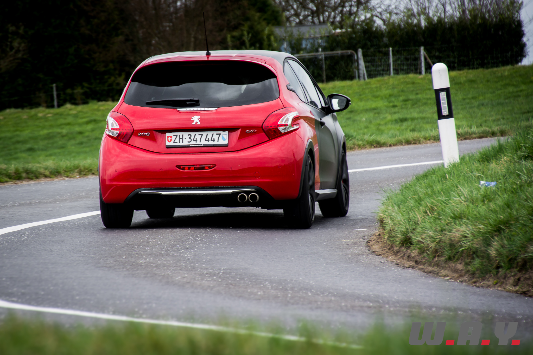 208GTI30th-38