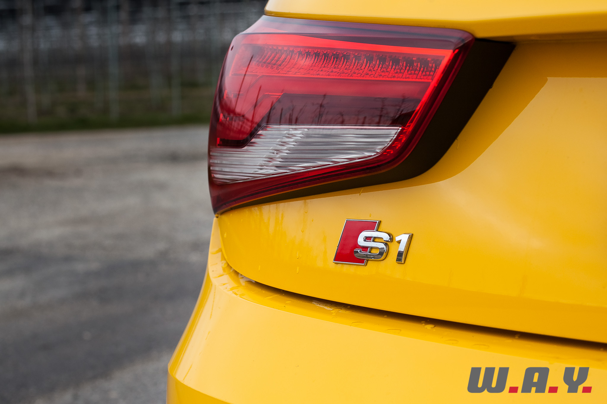 Audi-S1-16