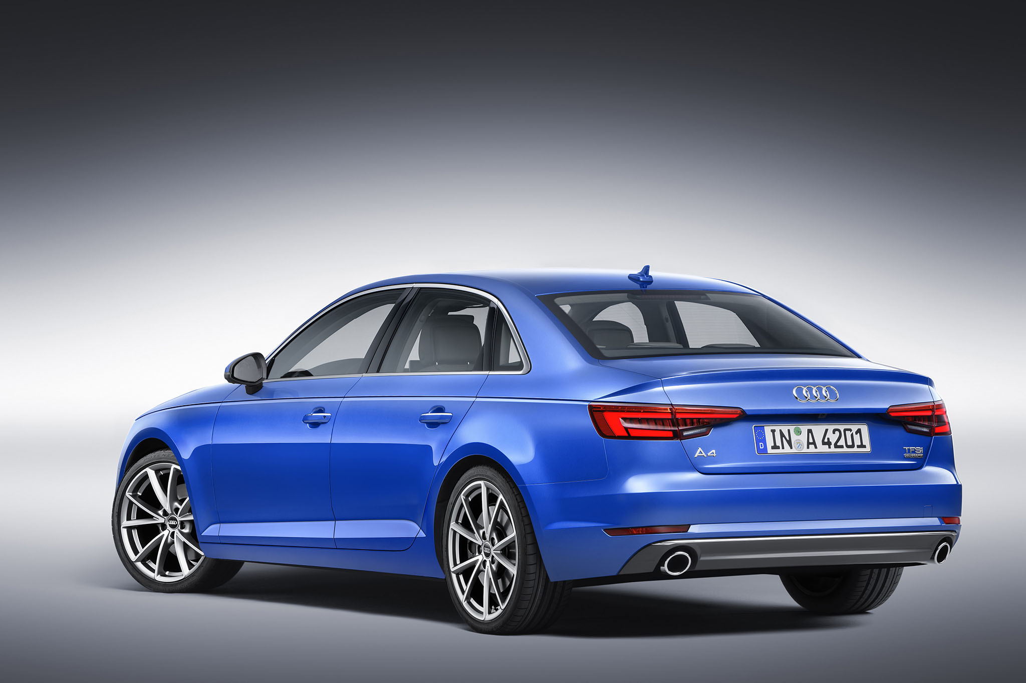 AudiA4 02