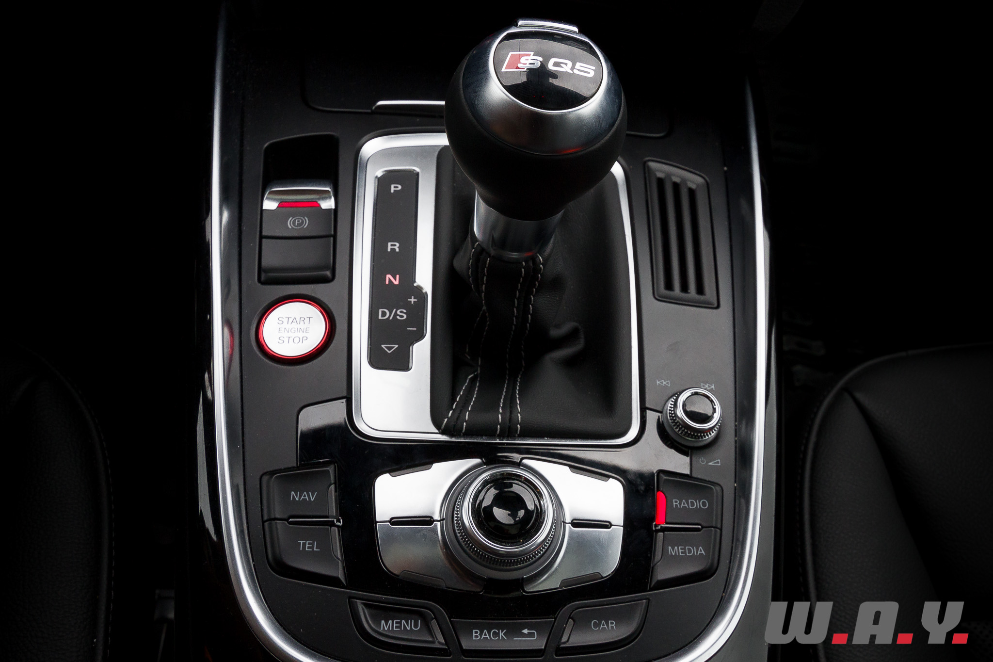 AudiSQ5-46