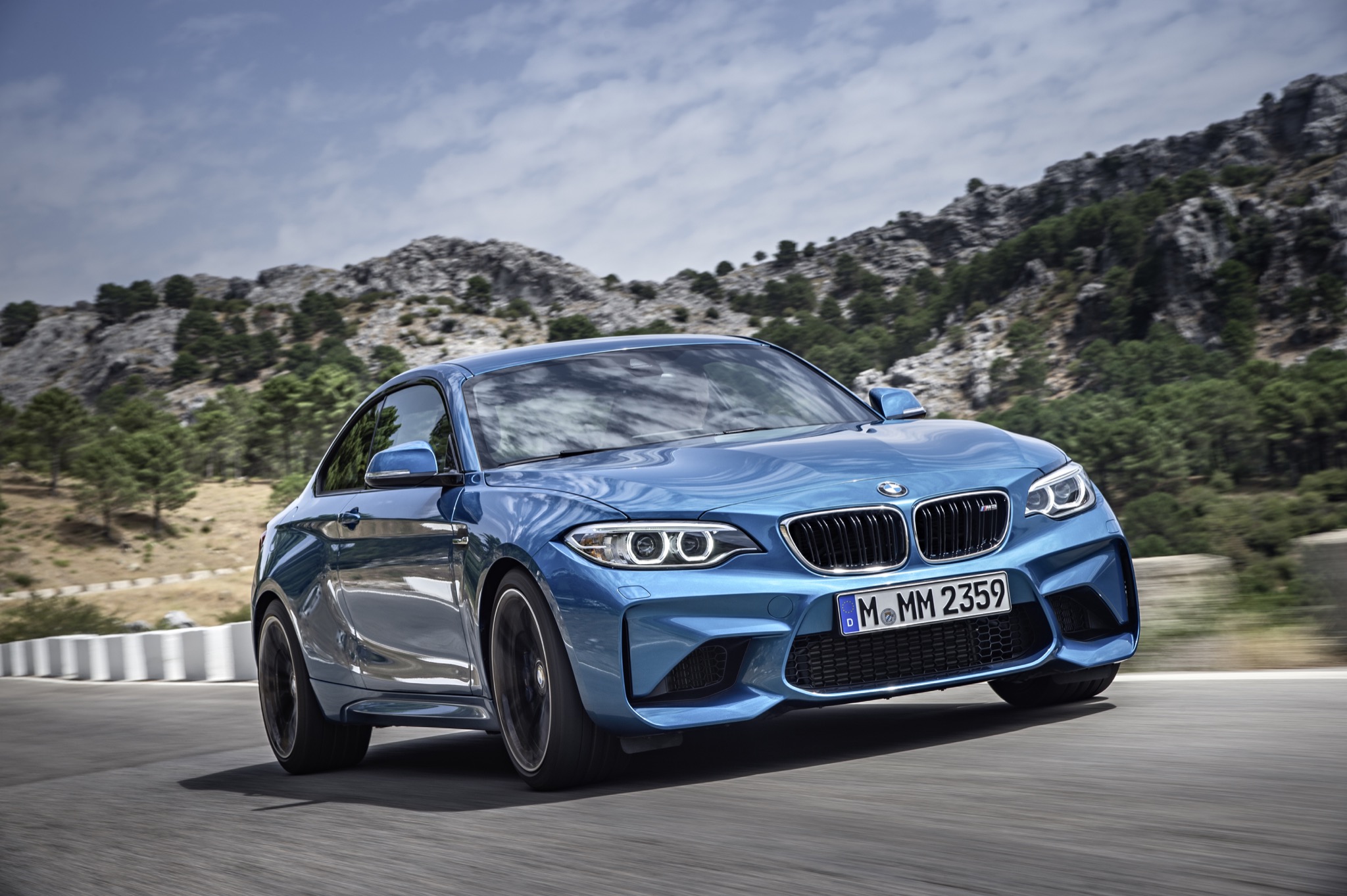 BMWM2 08