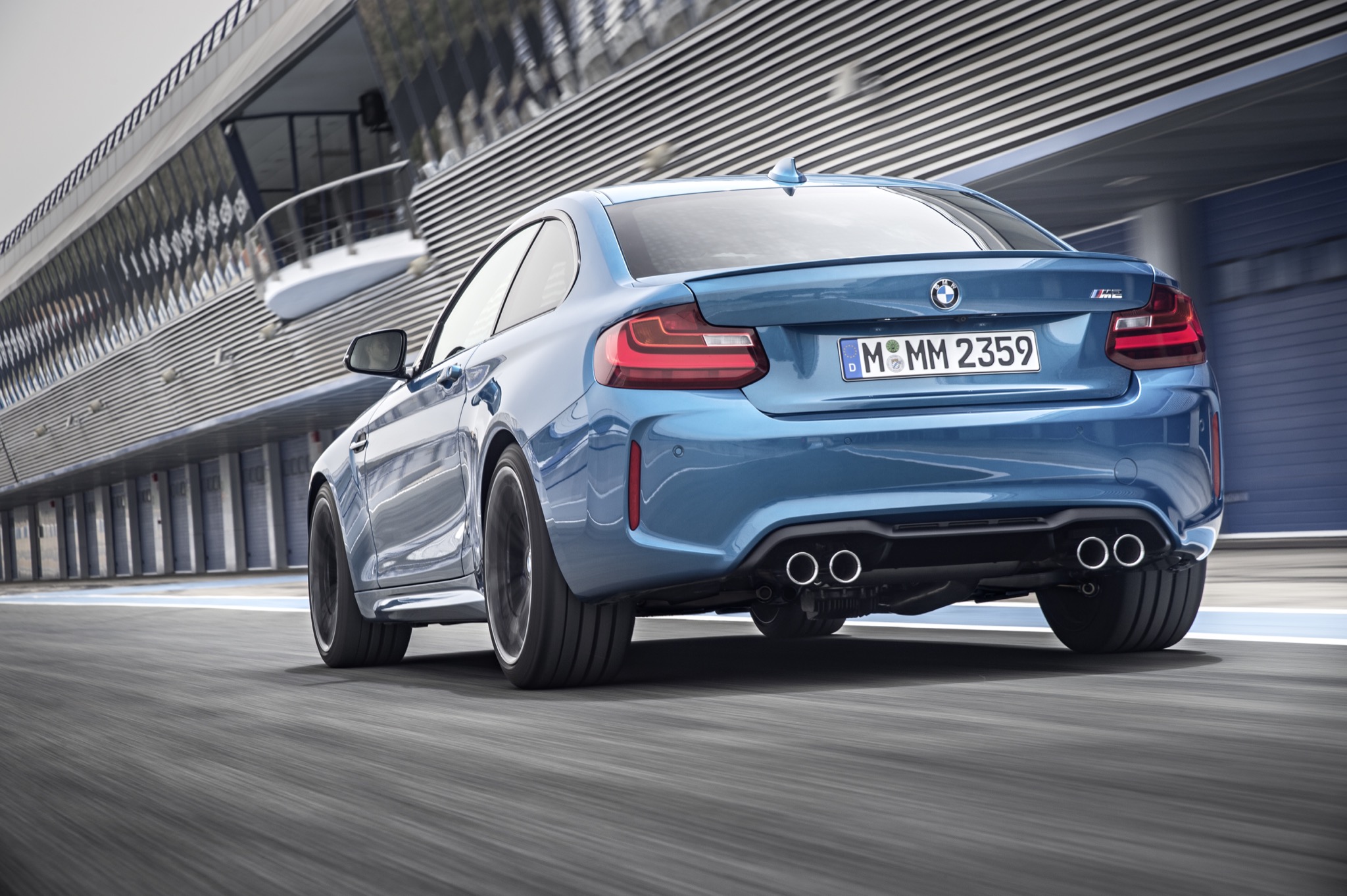 BMWM2 11