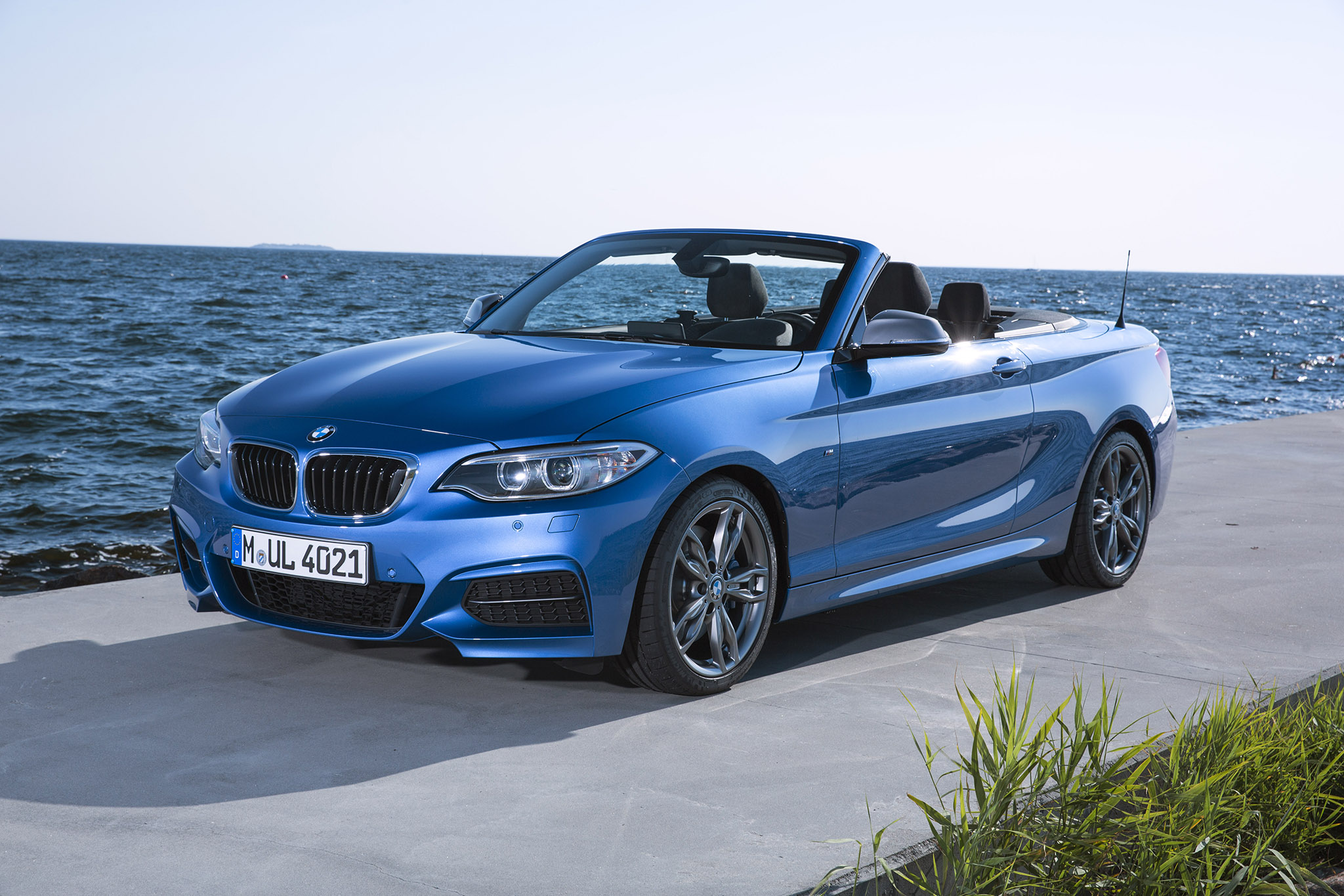 BMWSerie2Cabrio 01