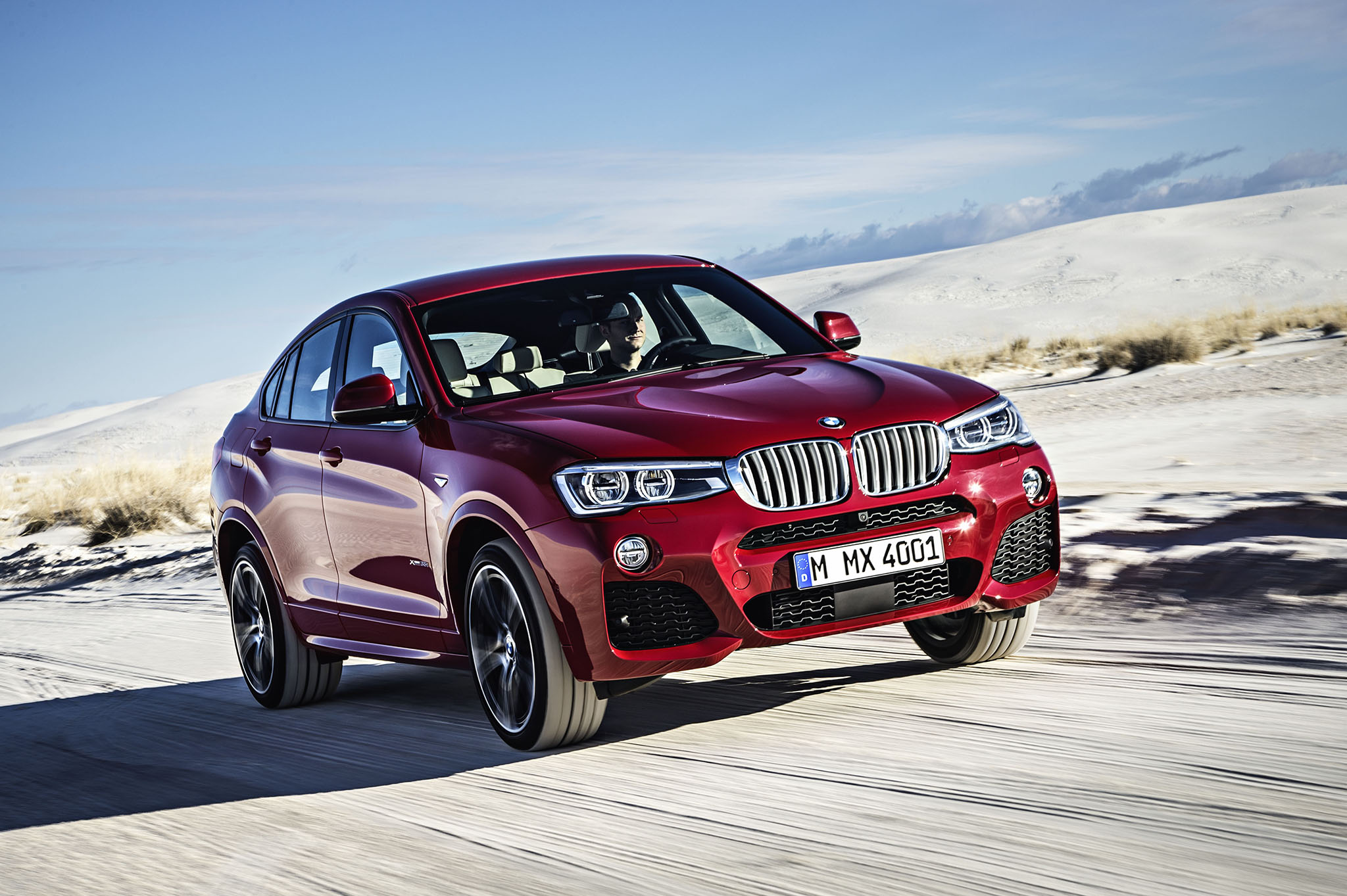 BMWX4 07