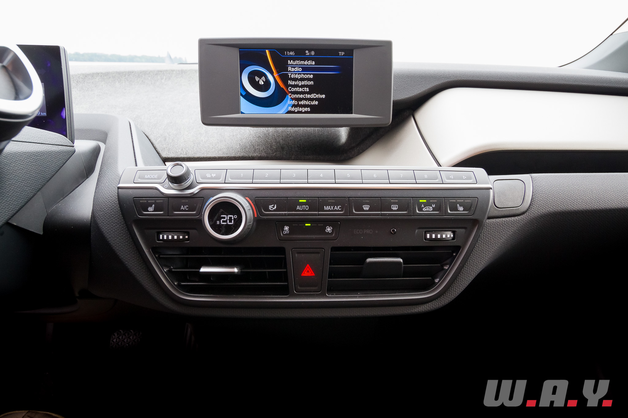 BMWi3-20
