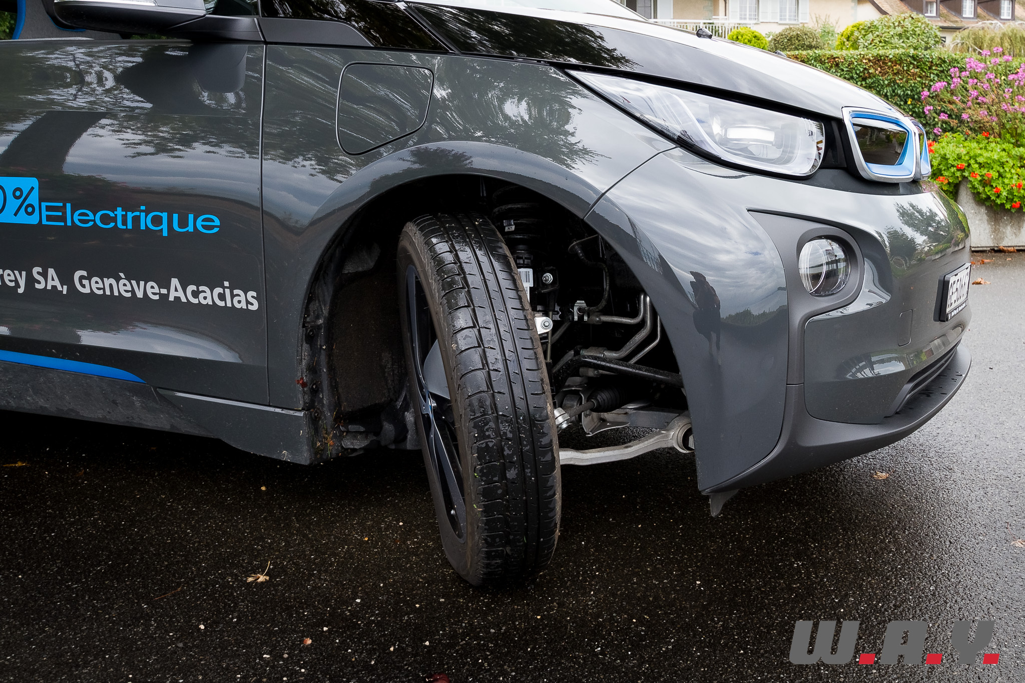 BMWi3-36