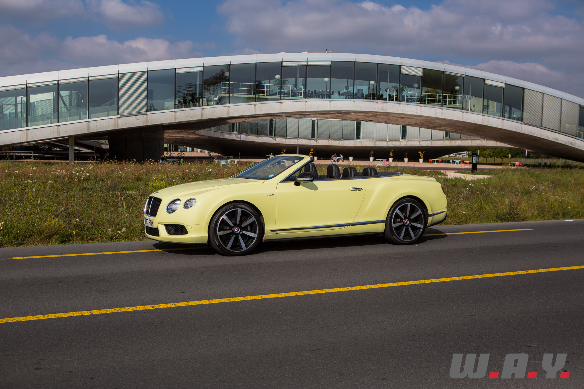 BentleyCGTCV8S-1