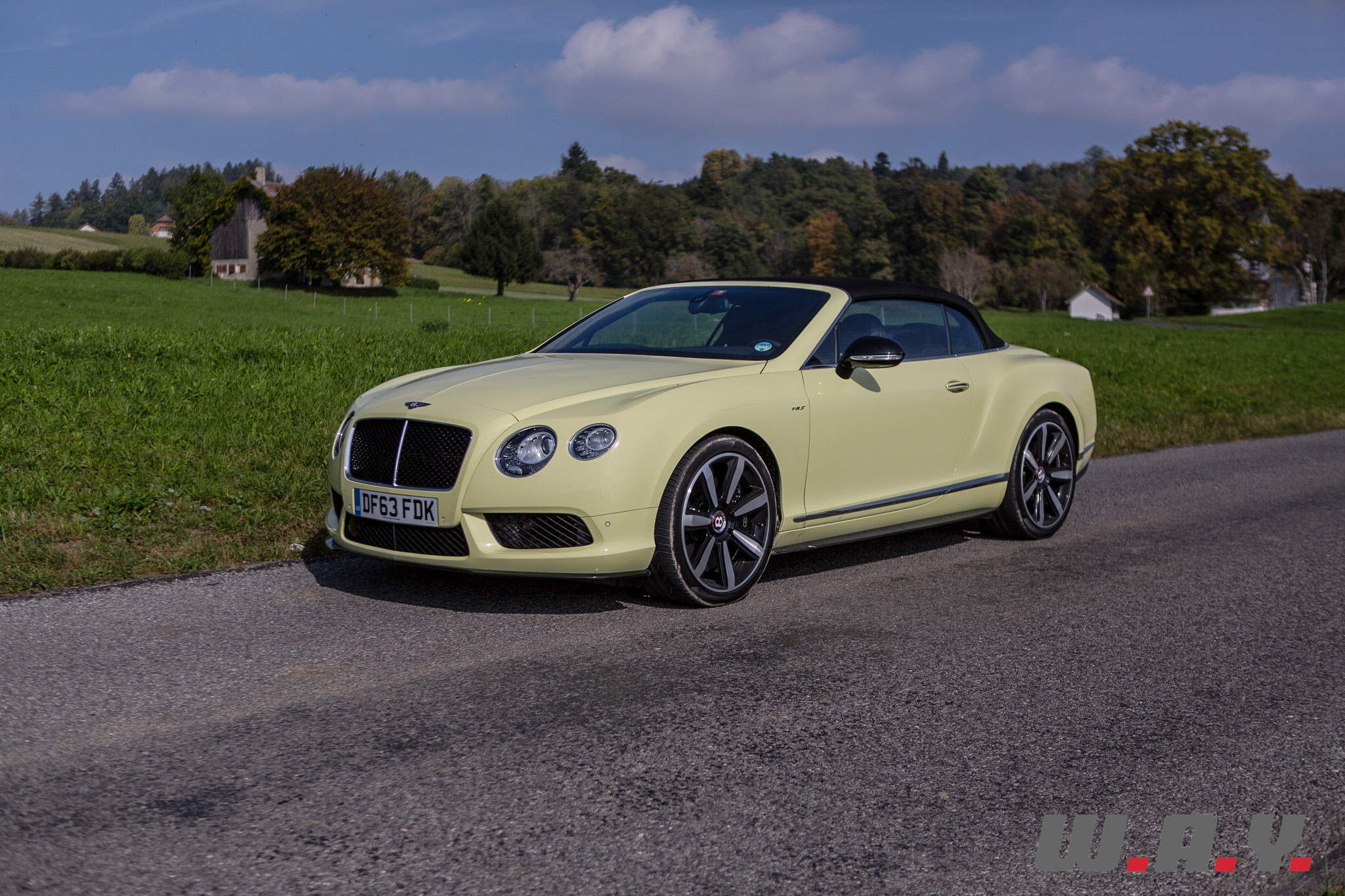 BentleyCGTCV8S-16