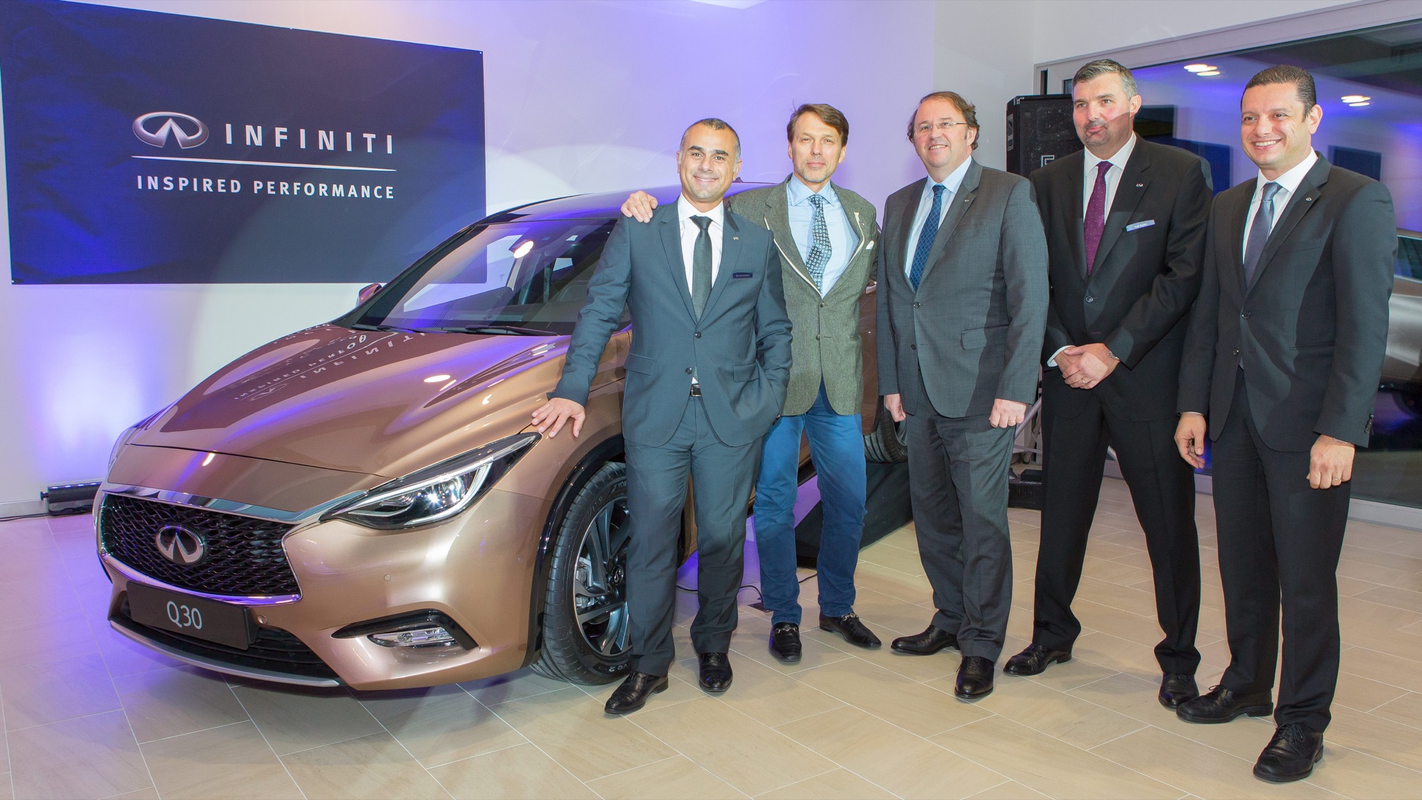 CentreInfiniti 01