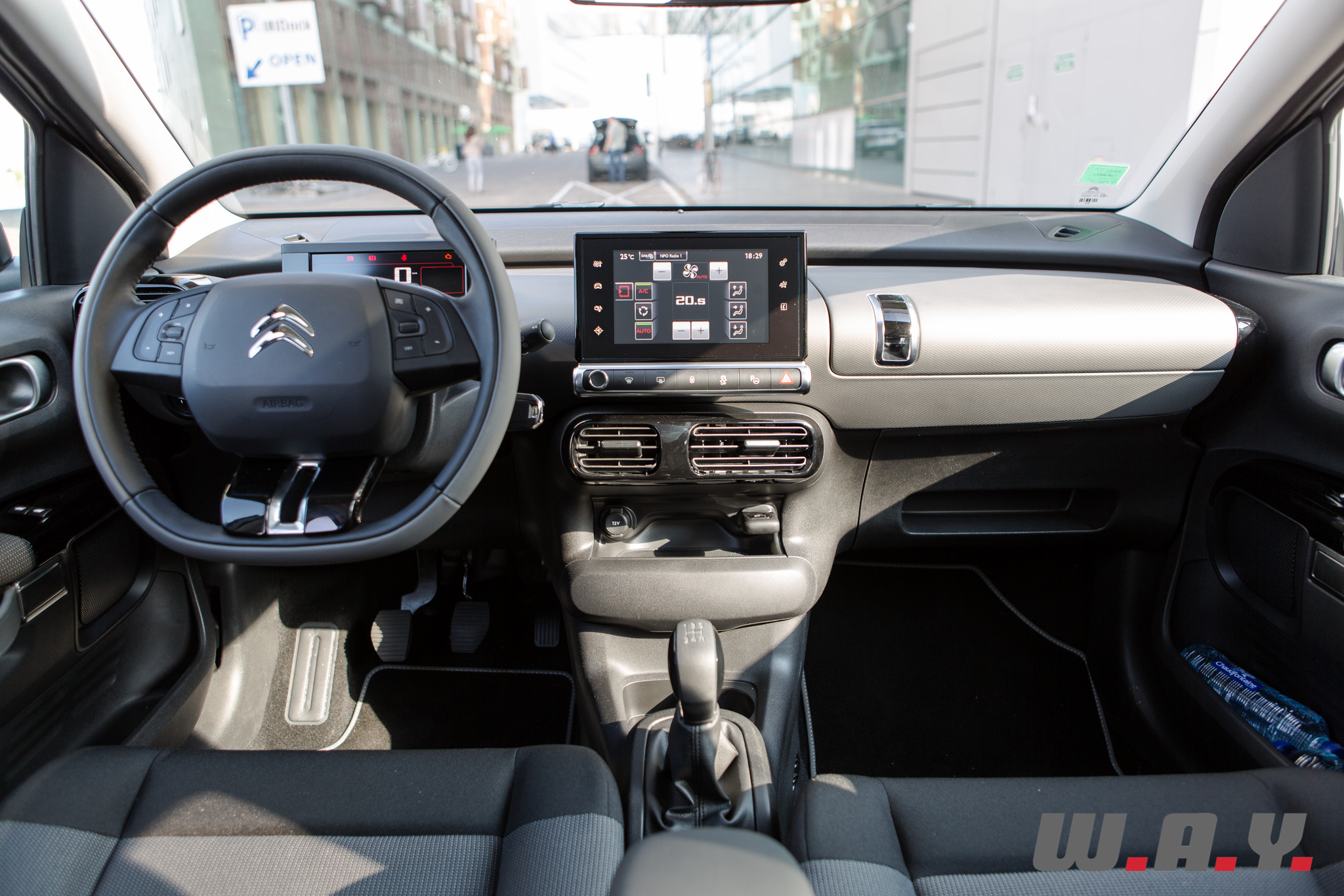 CitroenC4Cactus-3