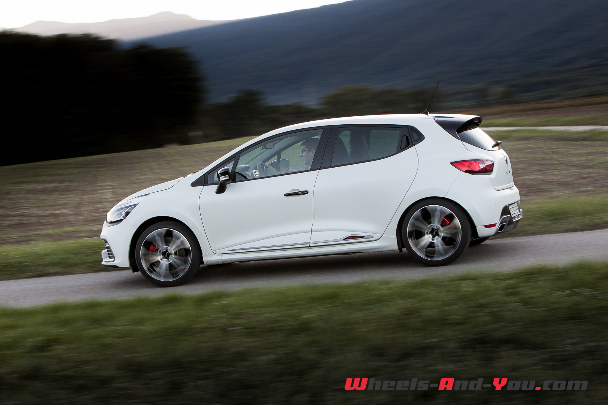Clio Trophy-06