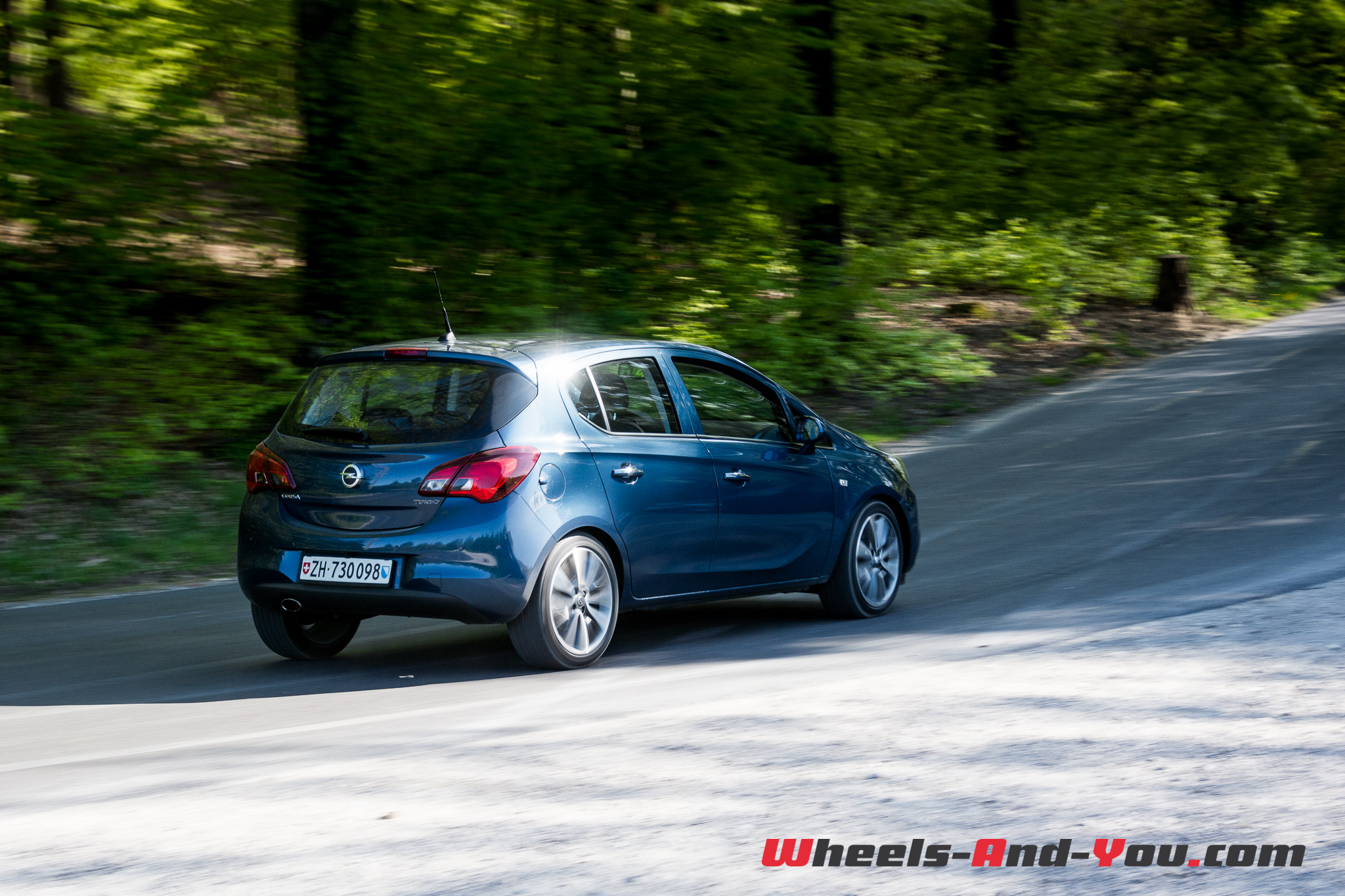 Corsa-15