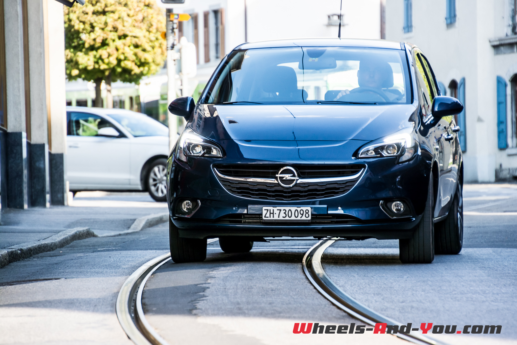 Corsa-21
