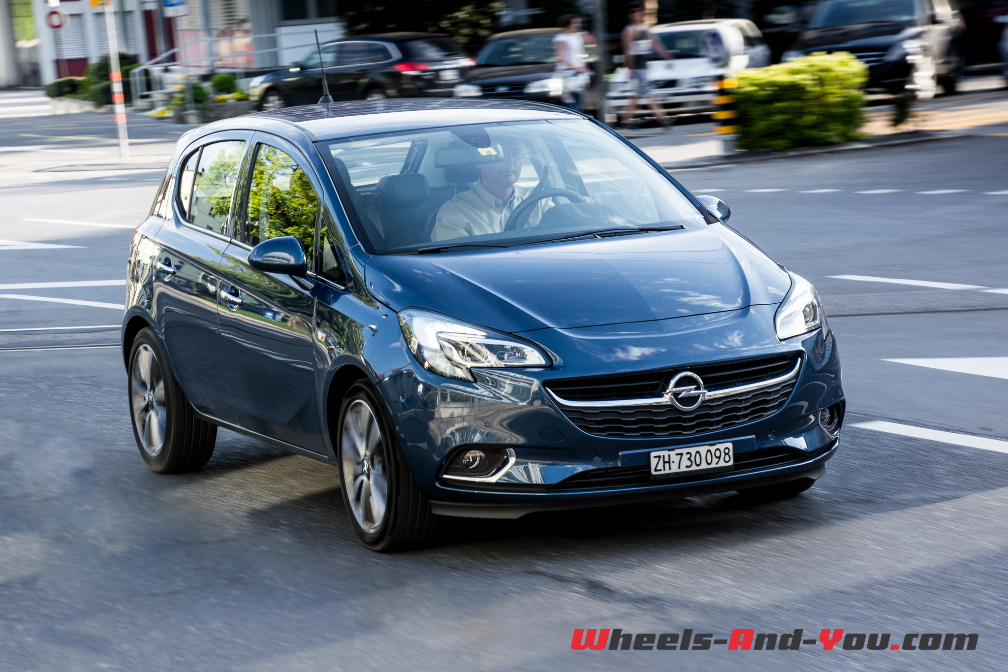 Corsa-24
