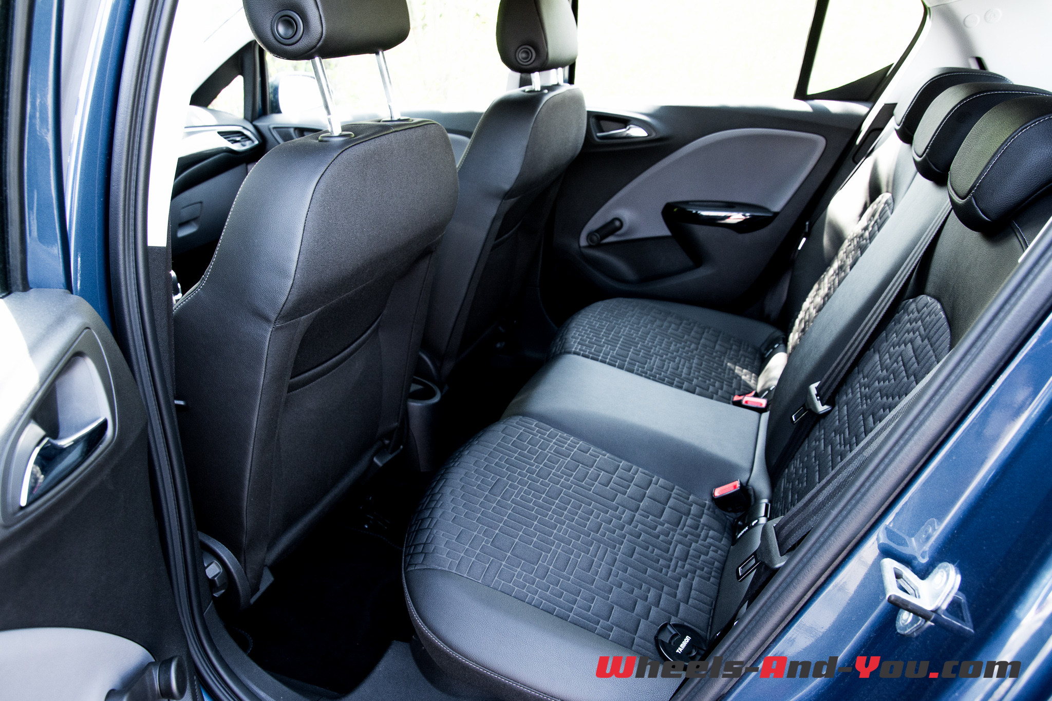 Corsa-30