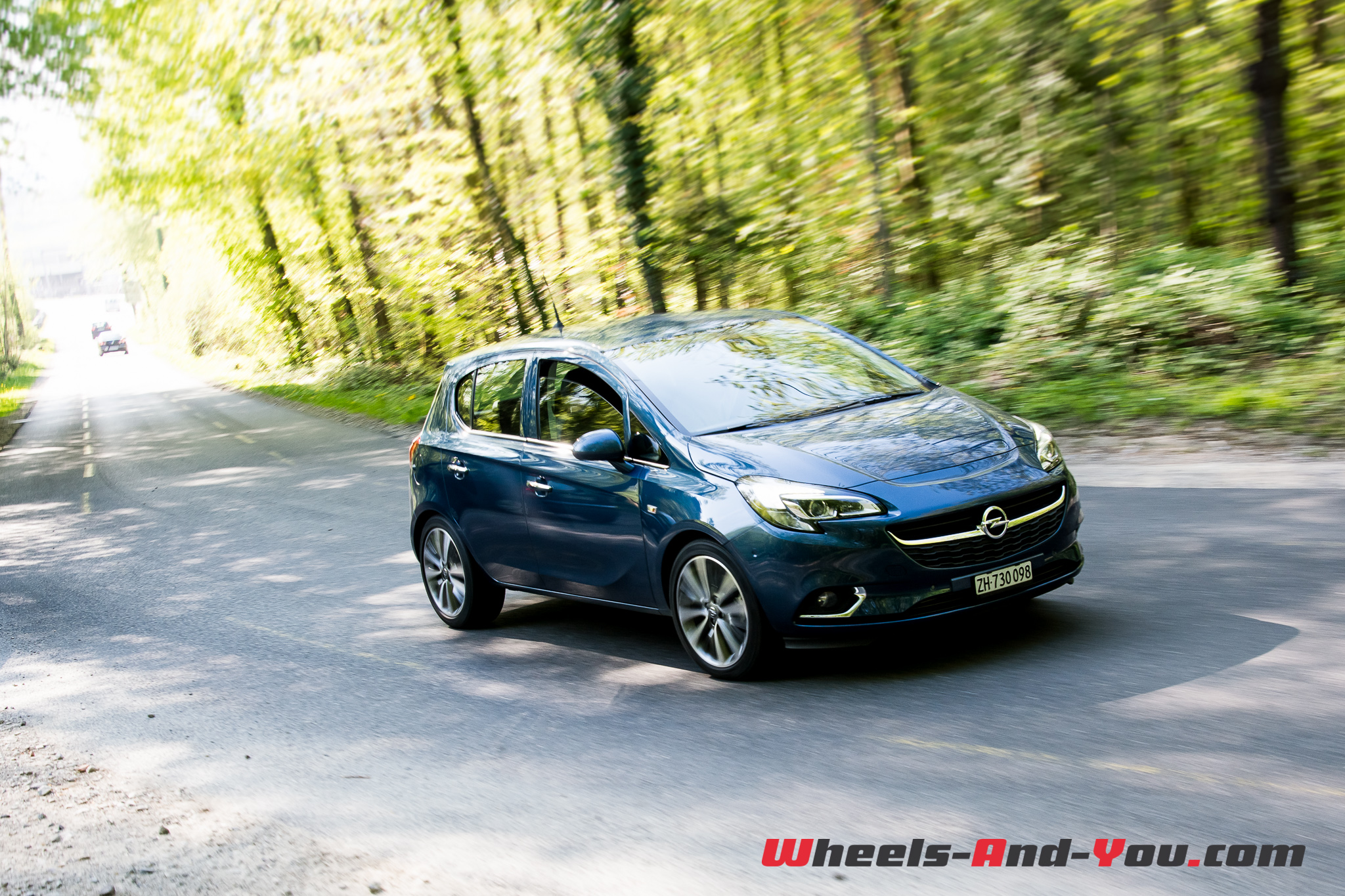 Corsa-9
