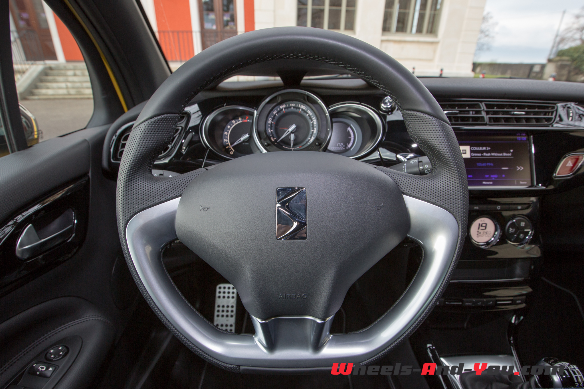DS3-2015-38