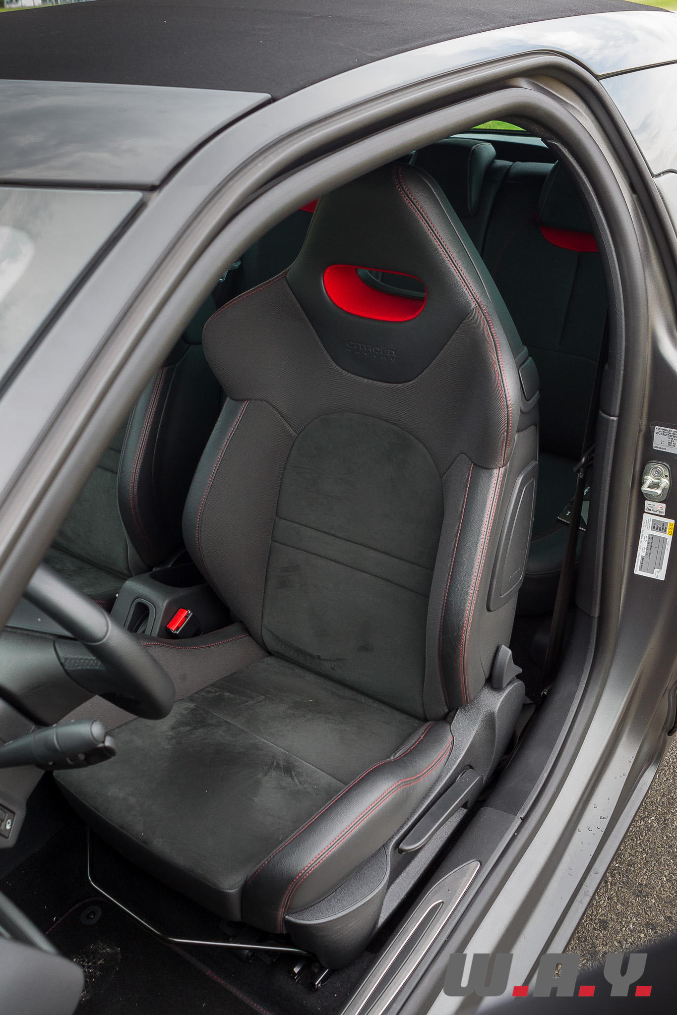 DS3RCabrio-30