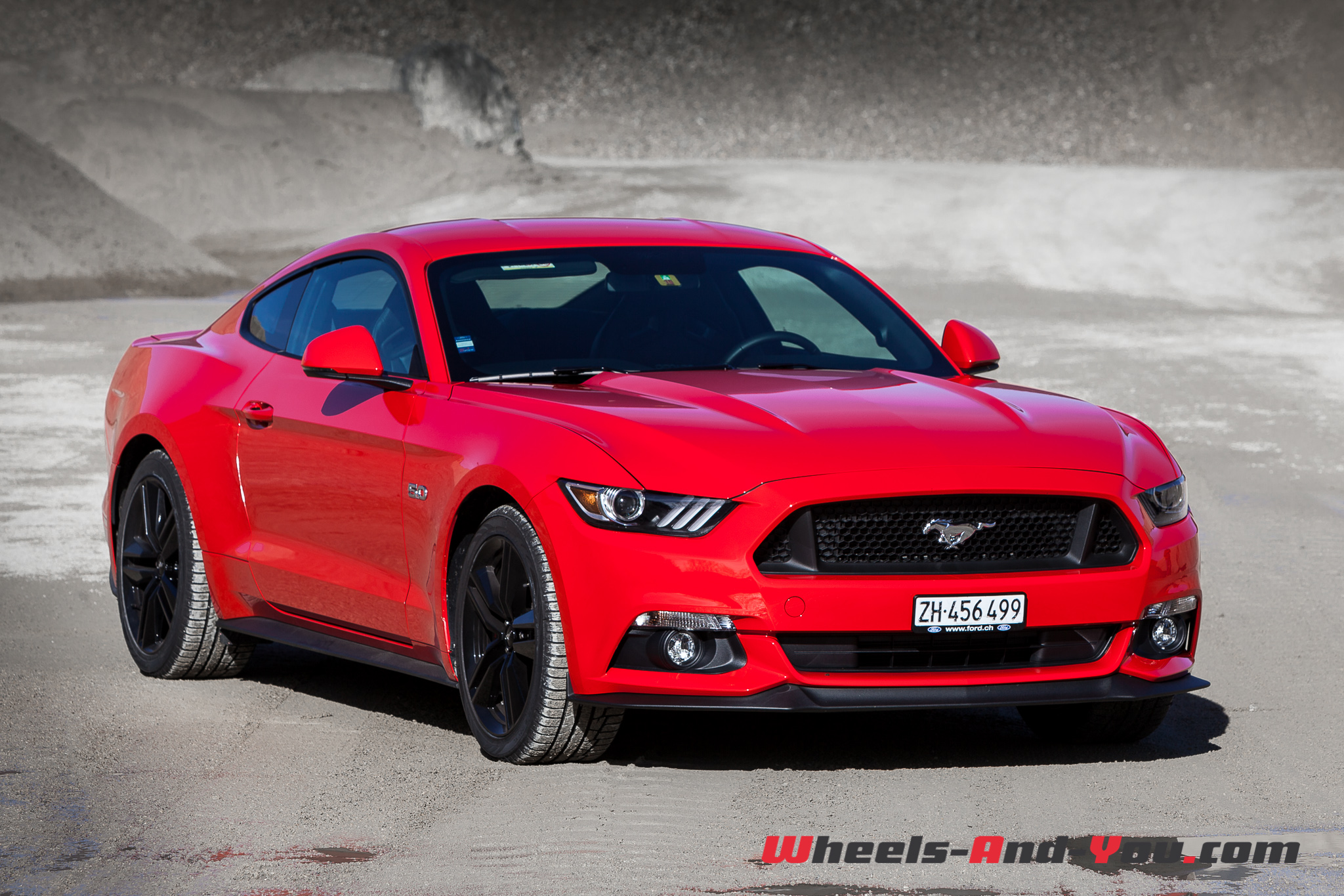 Ford Mustang-01