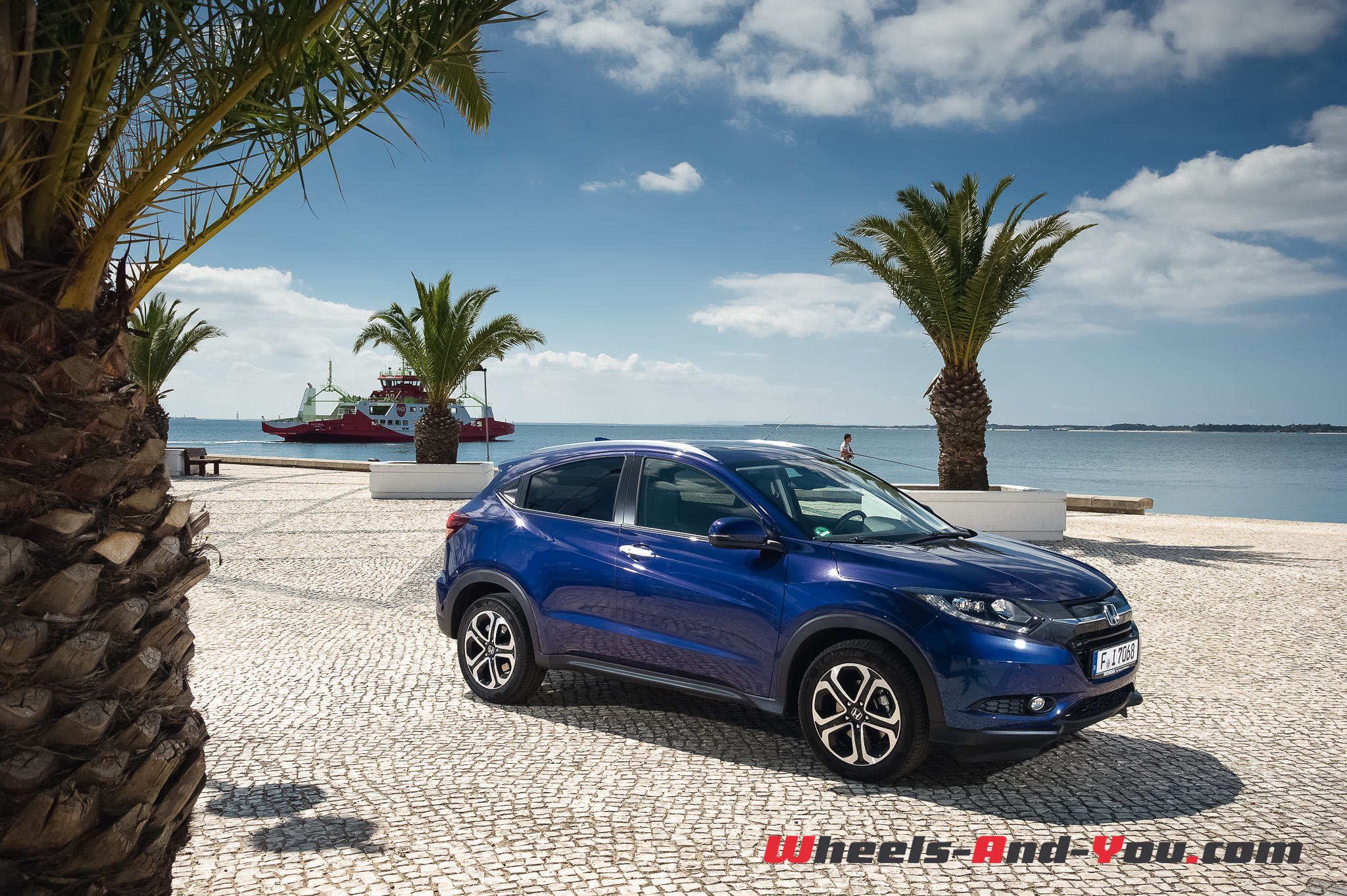 HondaHRV 09