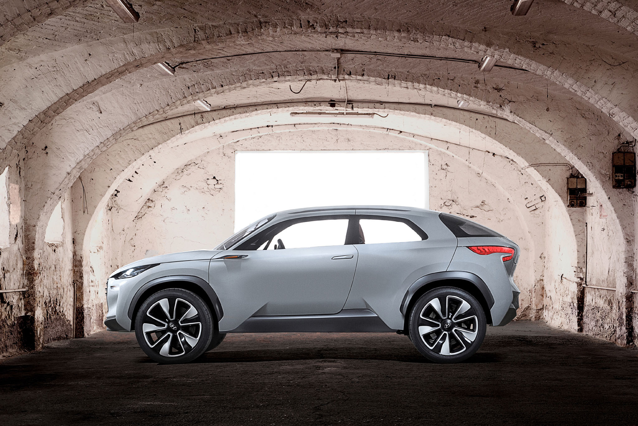 HyundaiIntrado 02