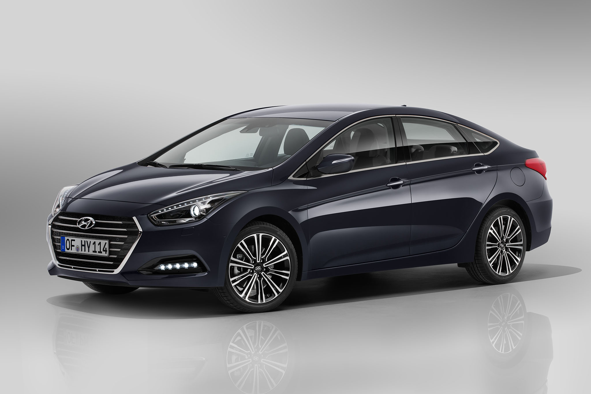 HyundaiNewi40 04