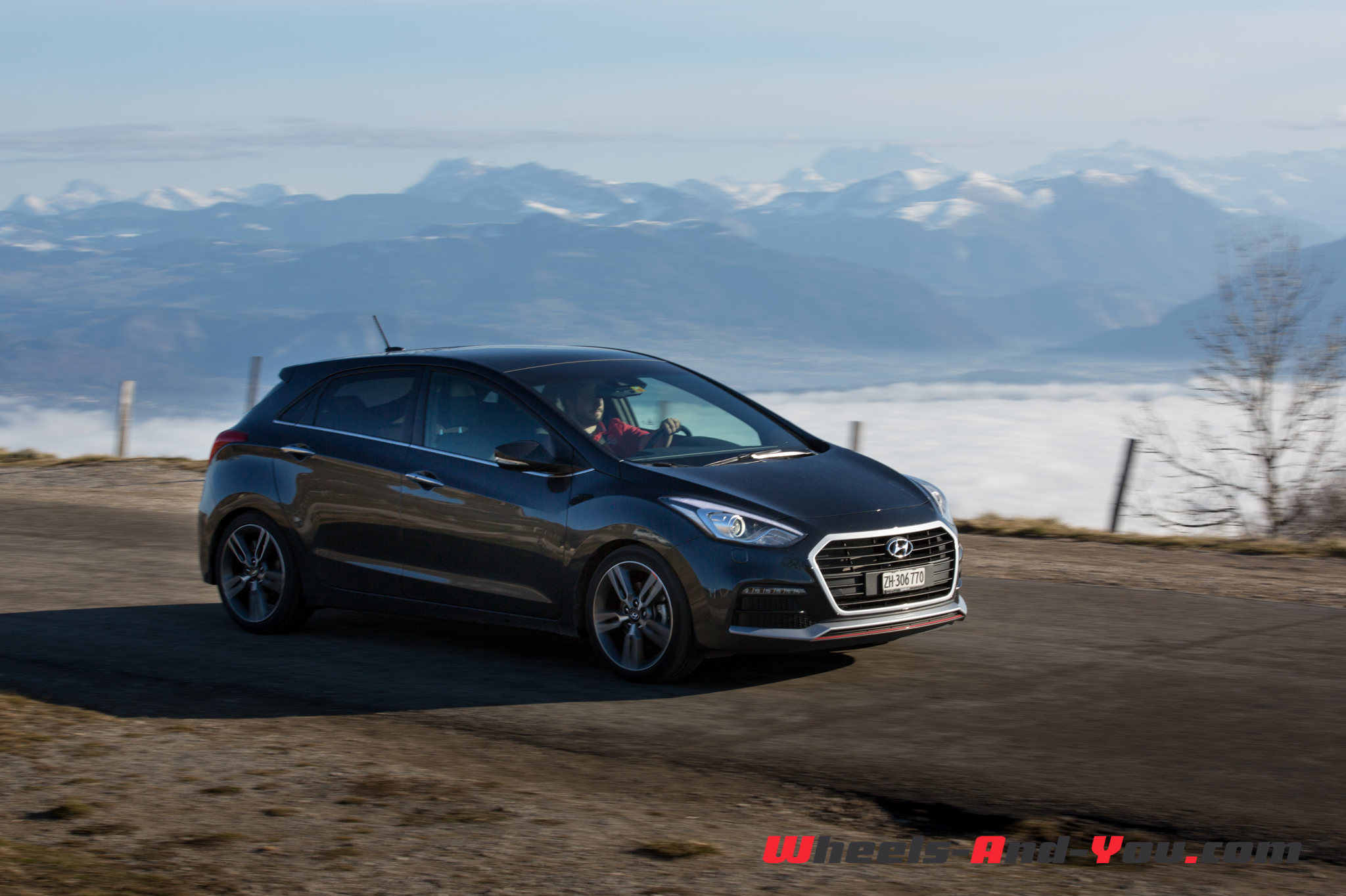 Hyundai i30turbo-15