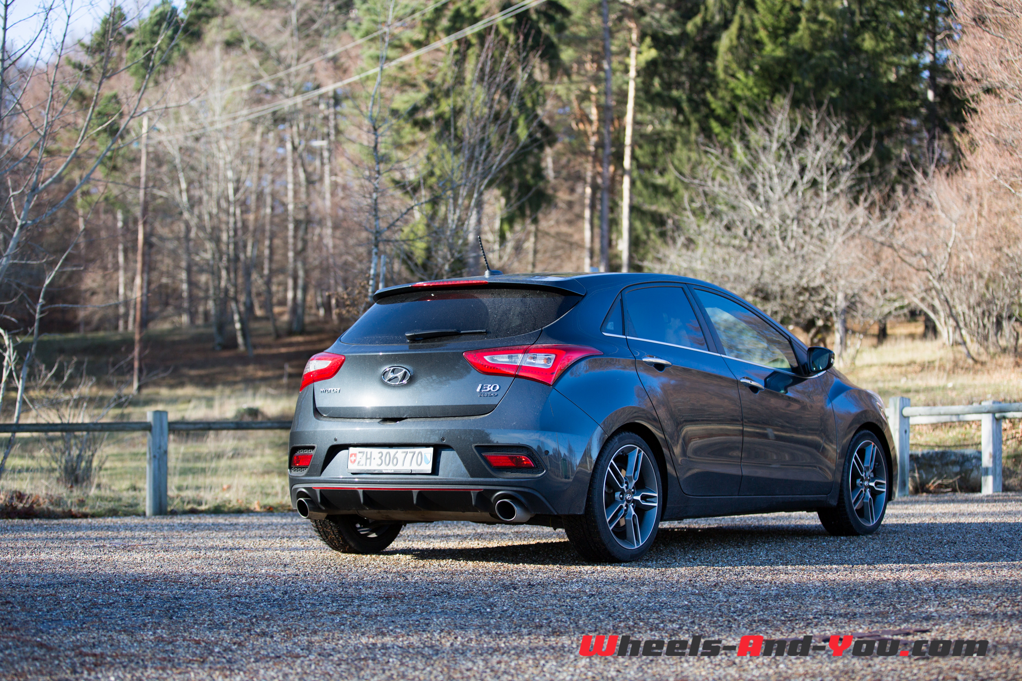 Hyundai i30turbo-25