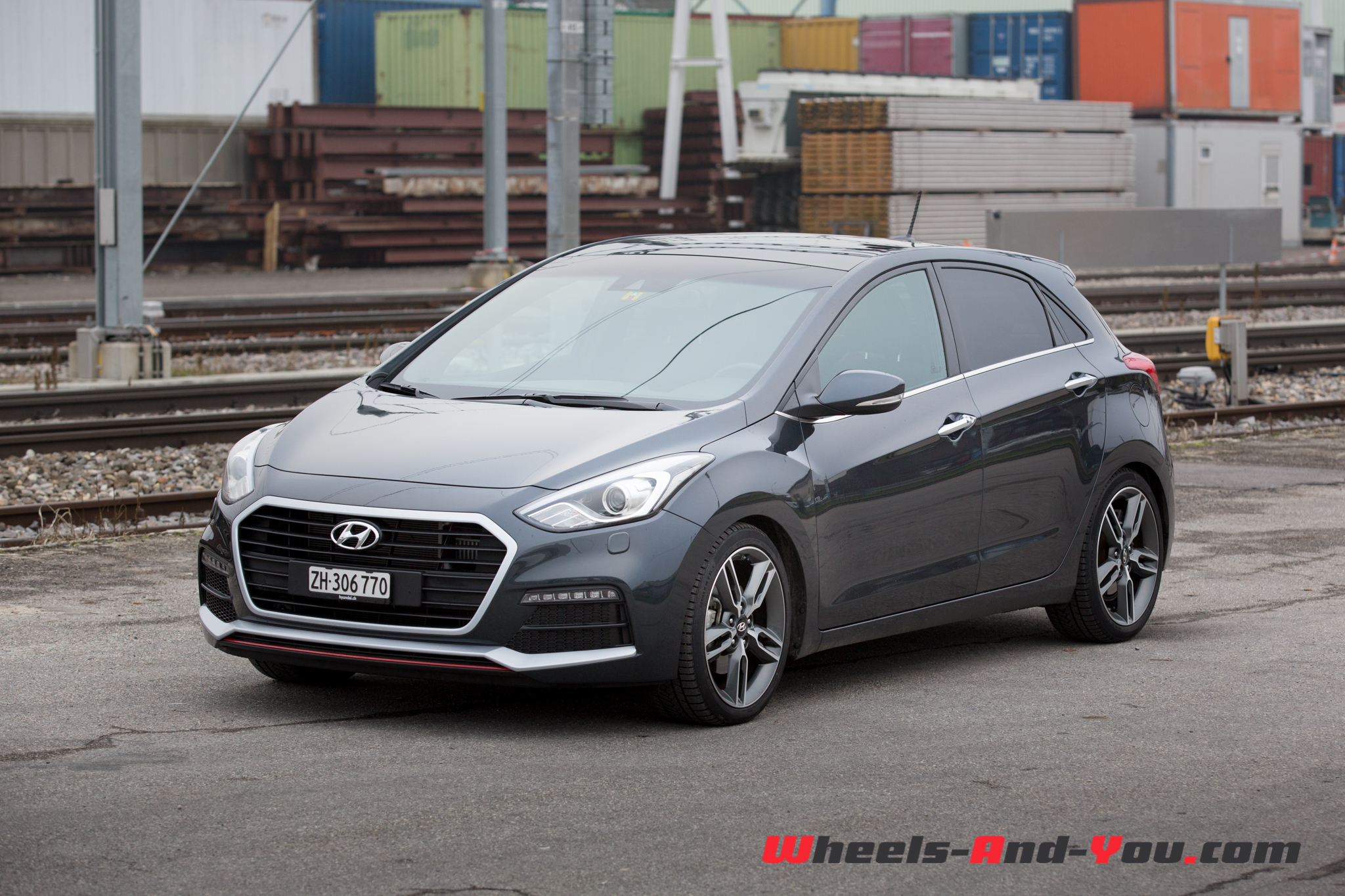 Hyundai i30turbo-5
