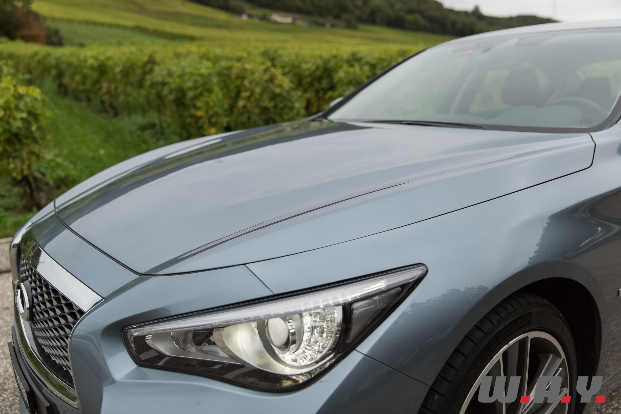 InfinitiQ50Shybrid-10