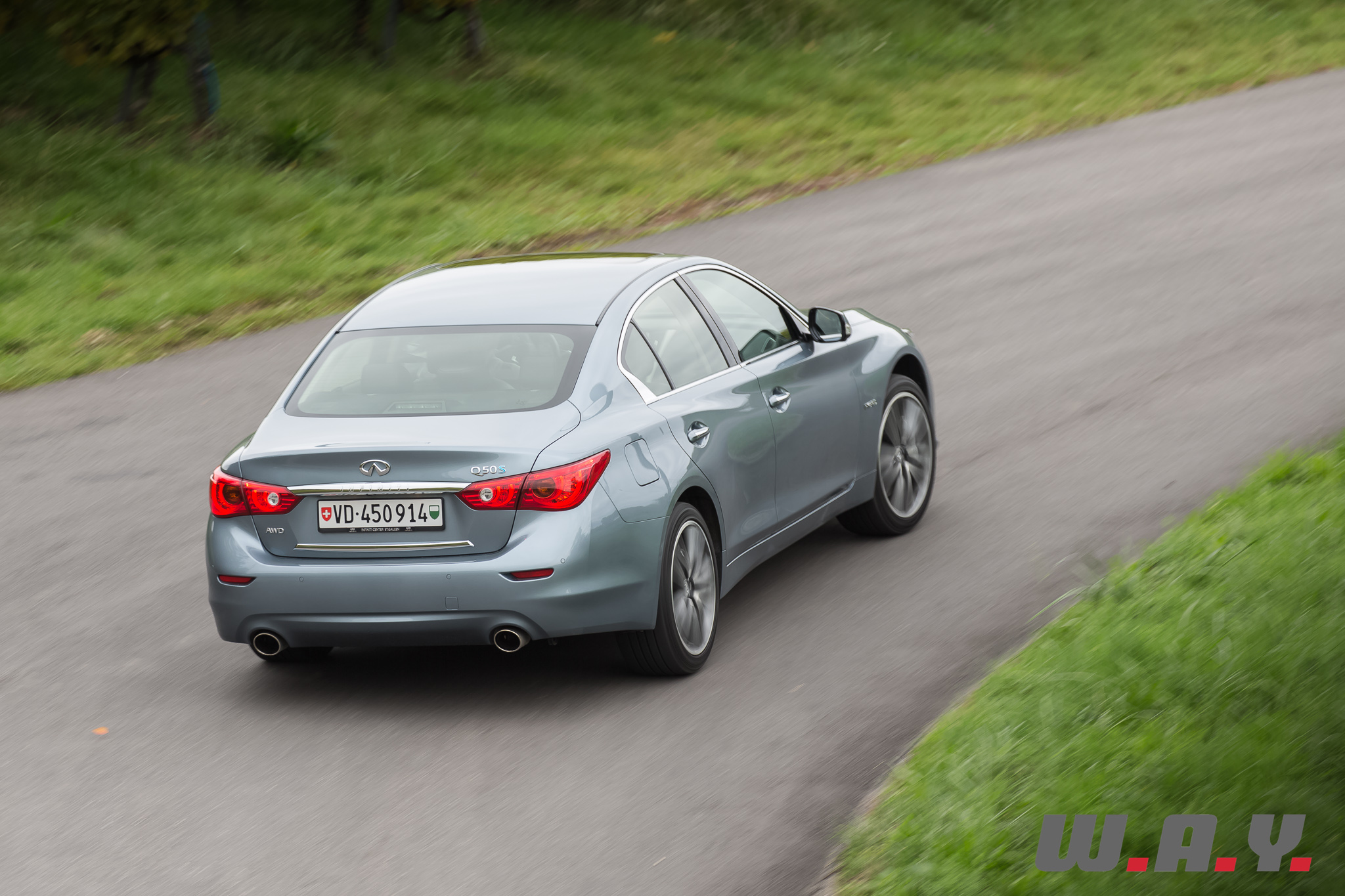 InfinitiQ50Shybrid-17