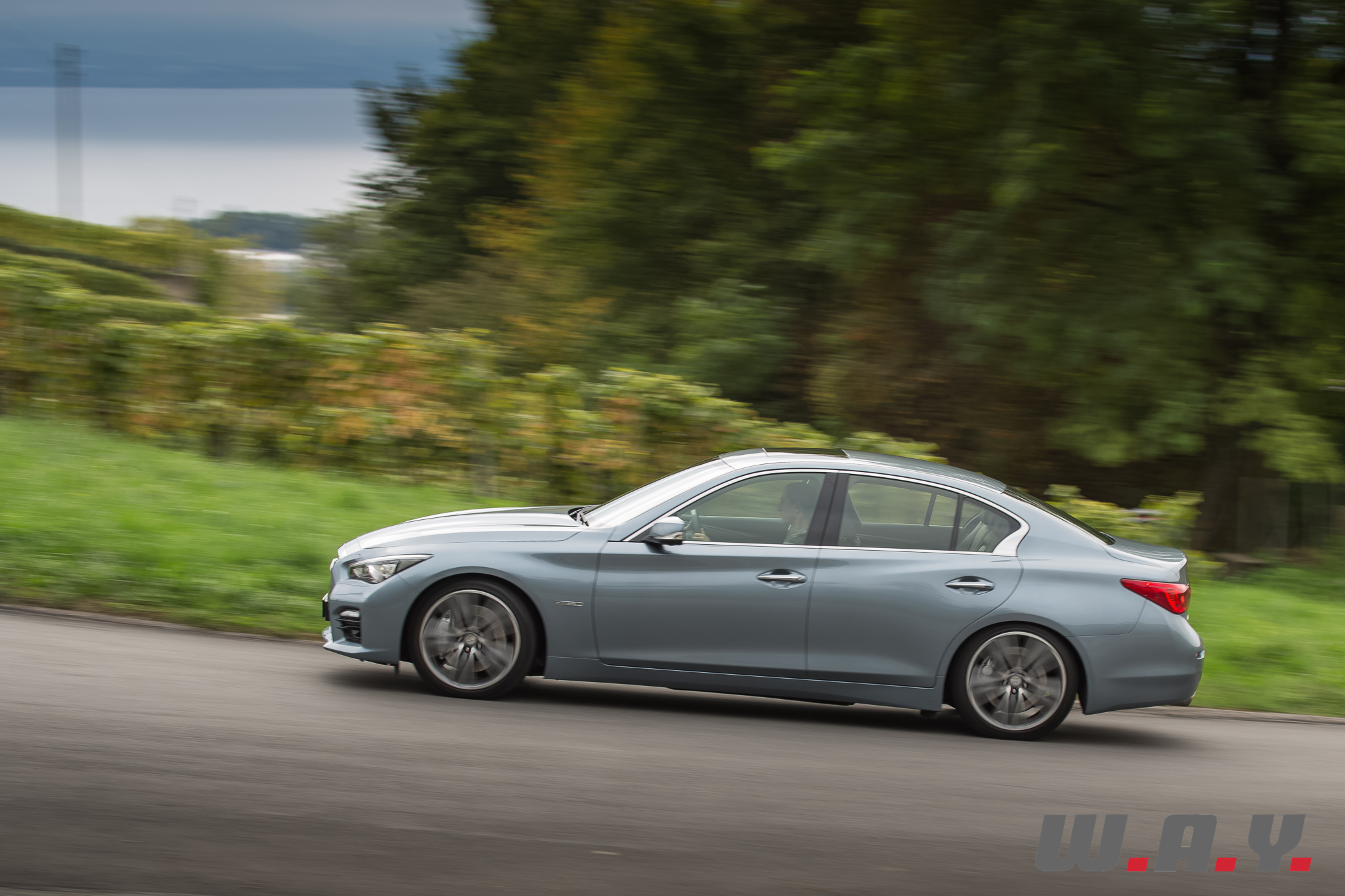 InfinitiQ50Shybrid-22