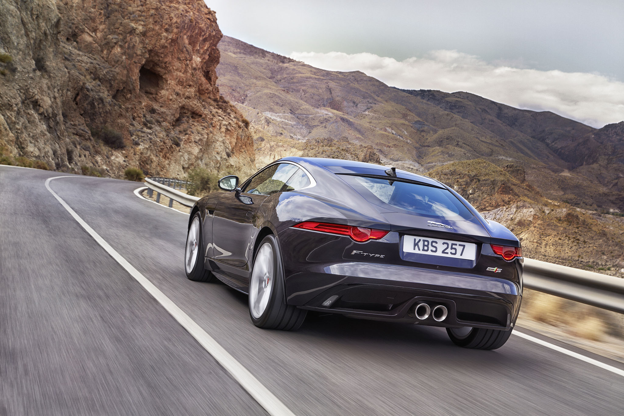 JaguarFTypeAWD 06