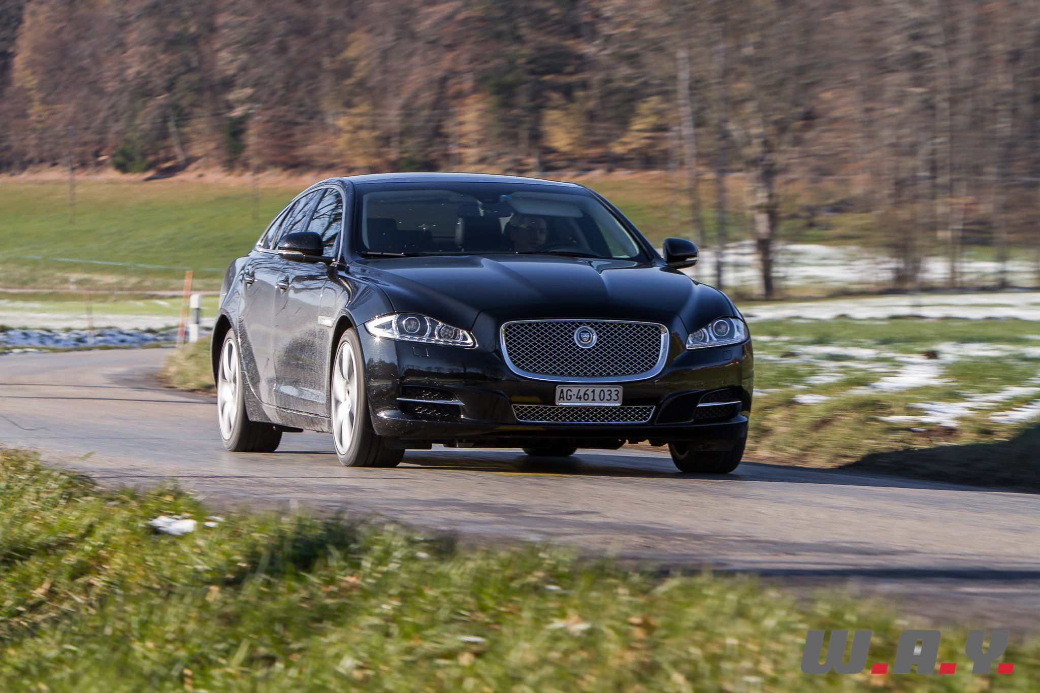 JaguarXJSCAWD-1