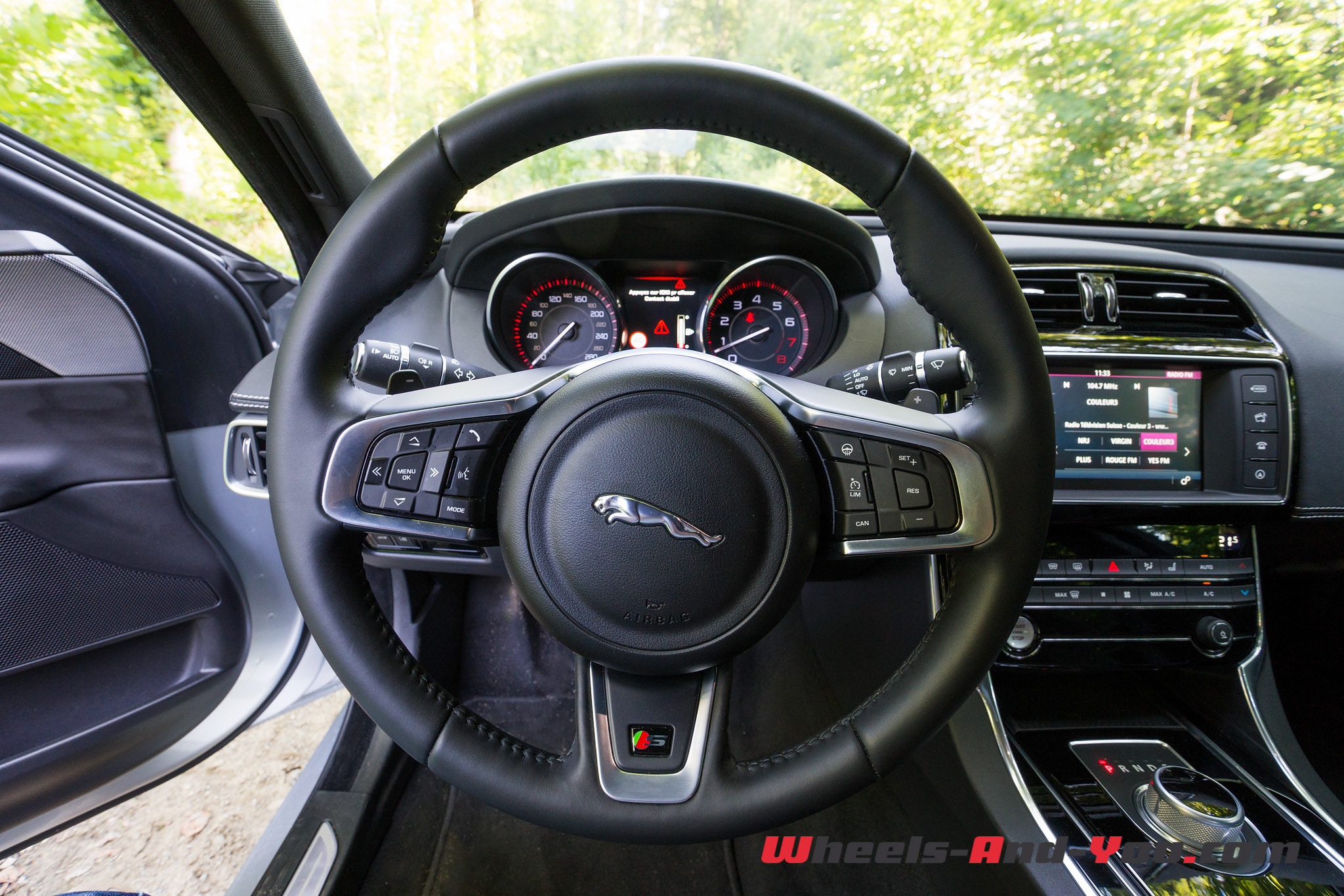 Jaguar XE-12