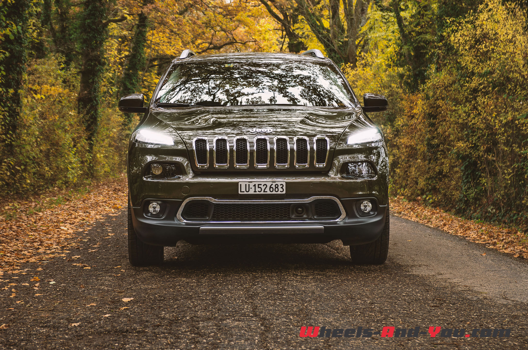 Jeep-Cherokee-30