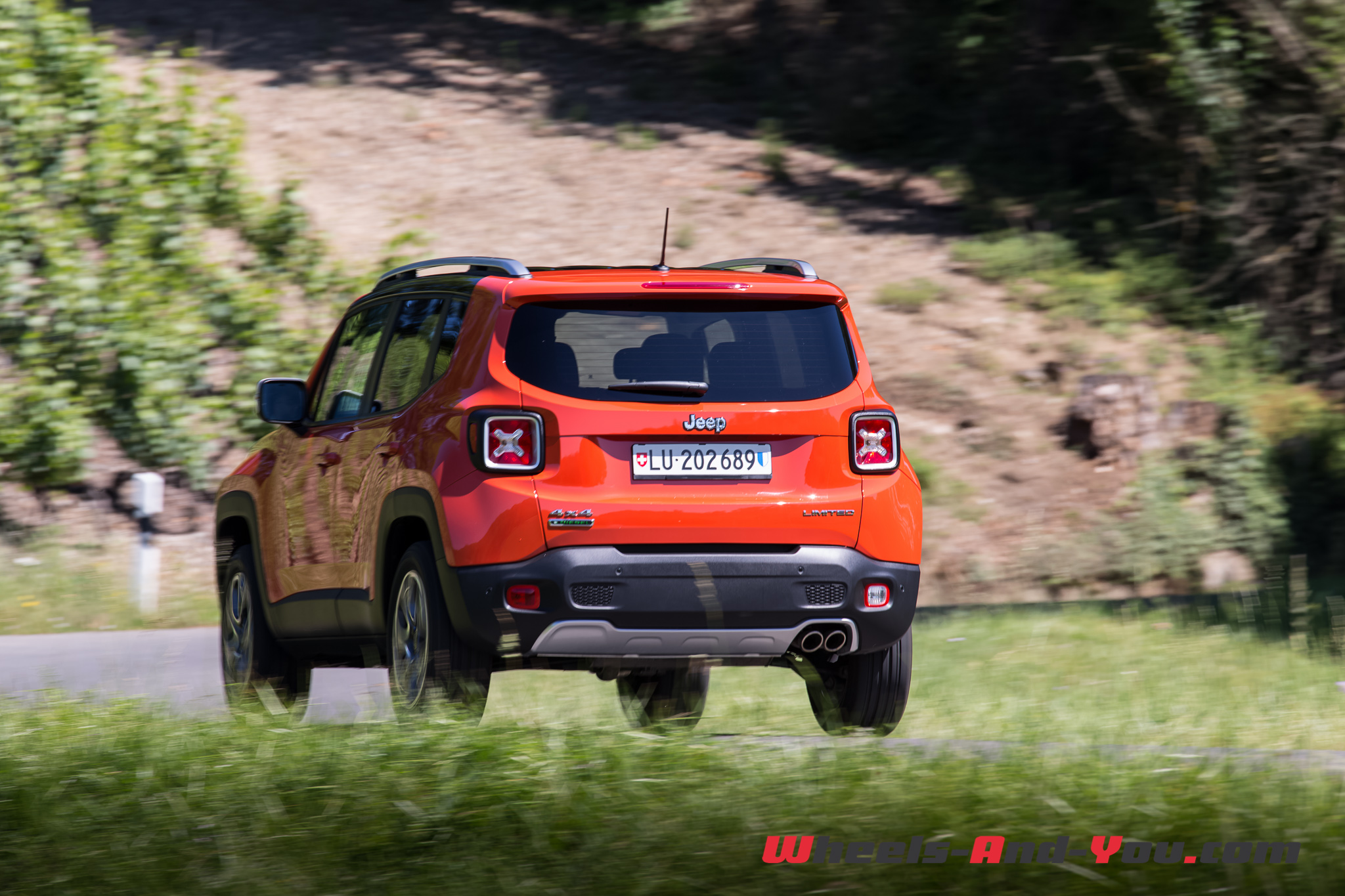 JeepRenegade-21