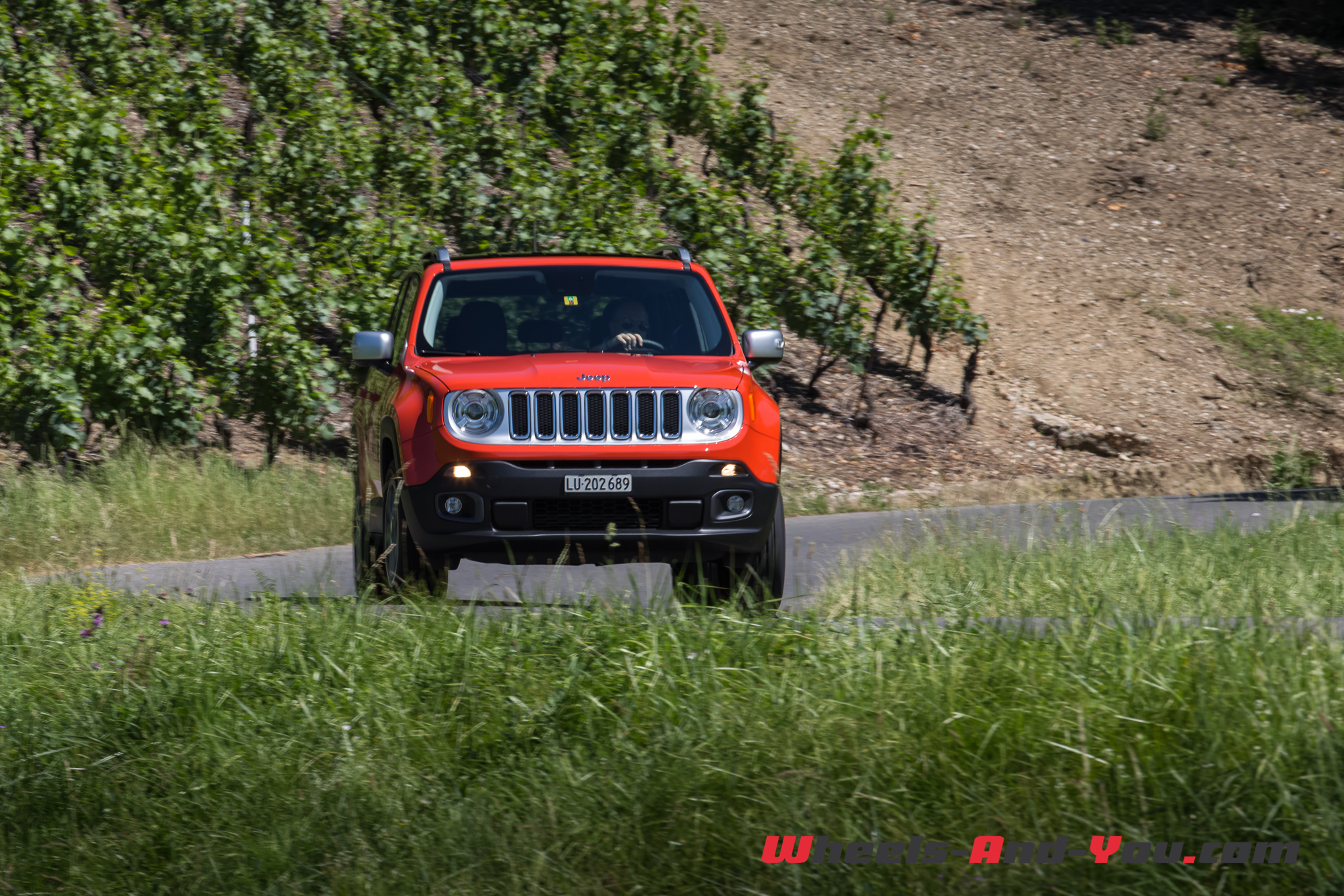JeepRenegade-23