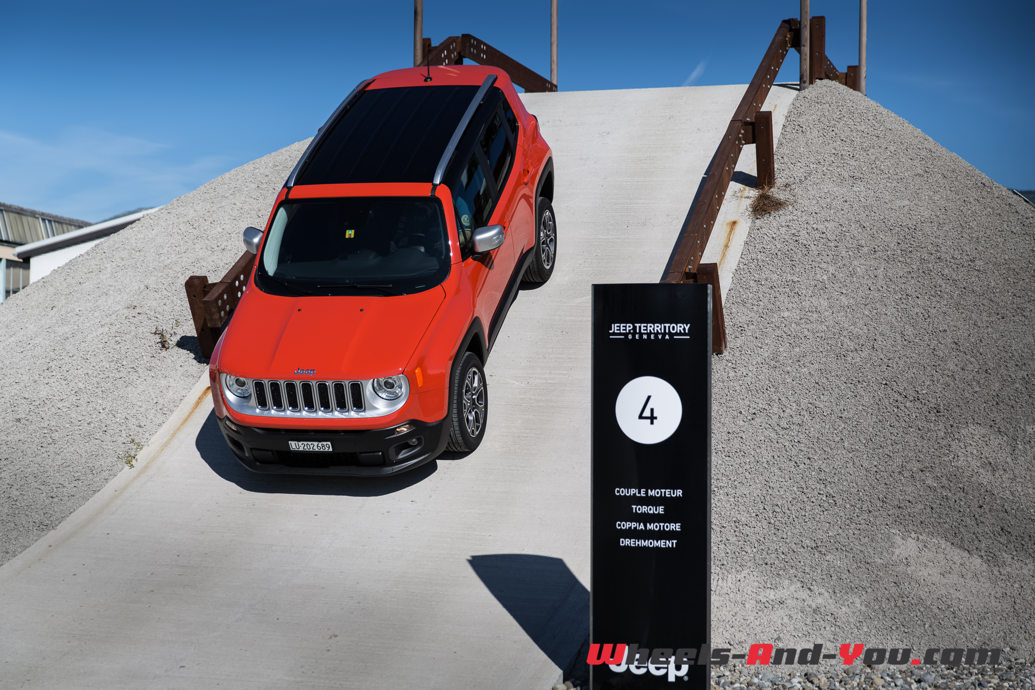 JeepRenegade-5