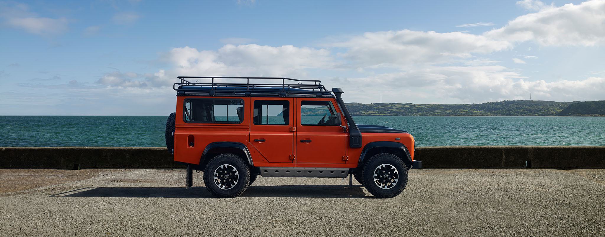 LRDefenderCelebration 06