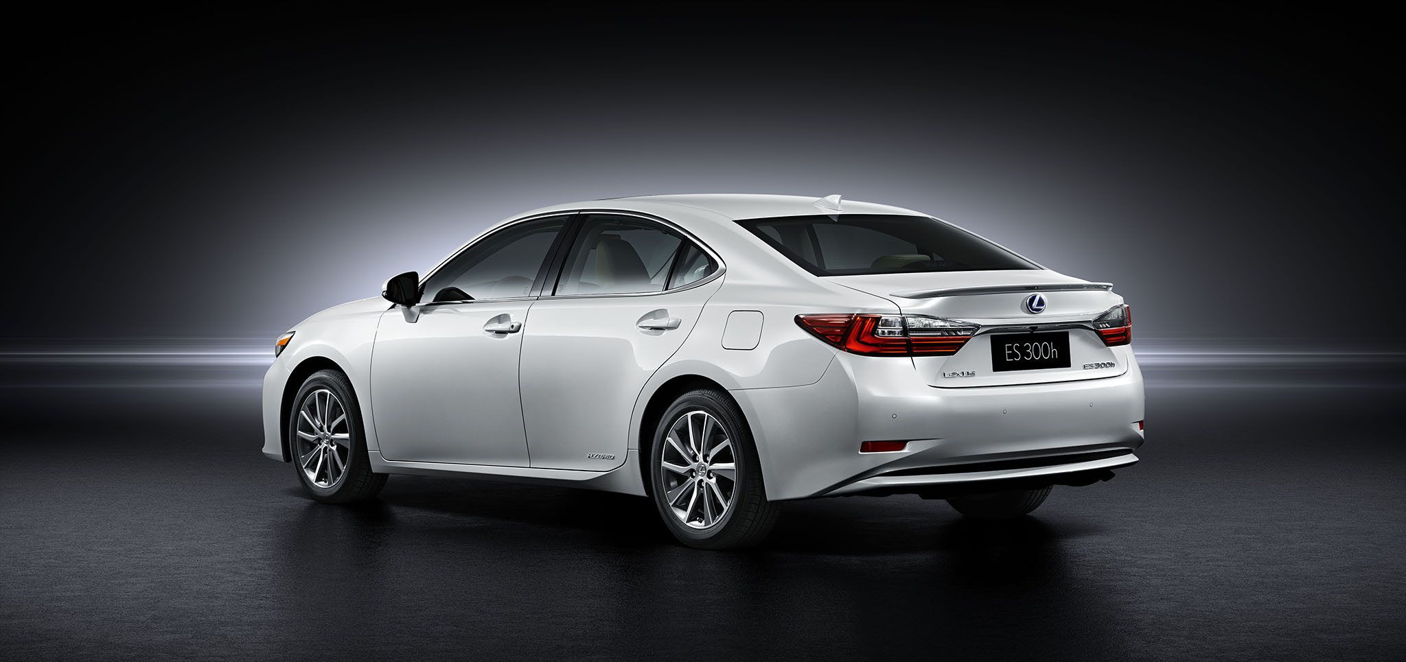 LexusES 02
