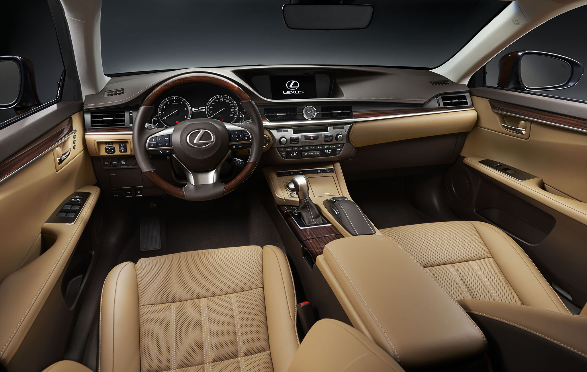 LexusES 04