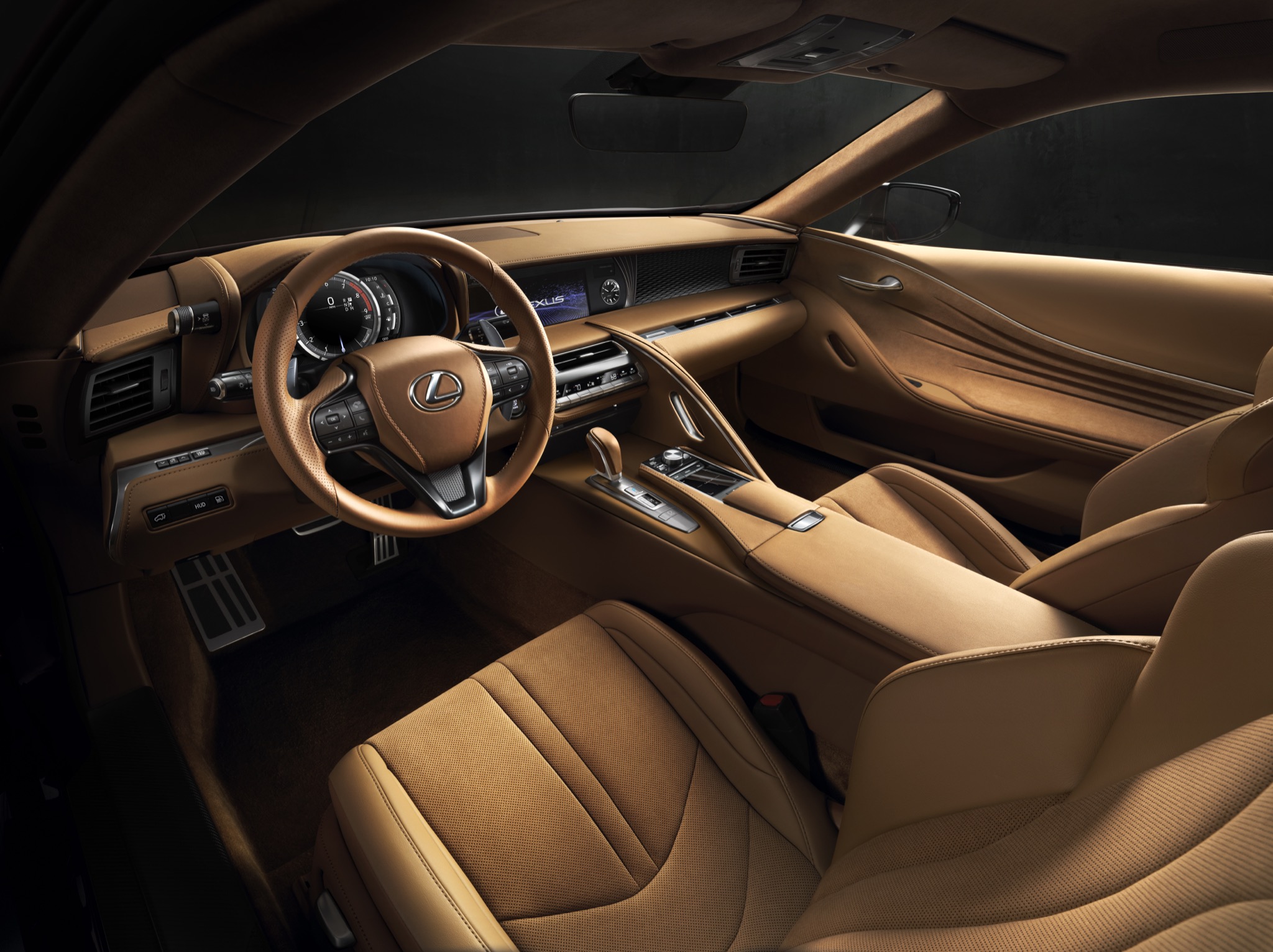 LexusLC500 04