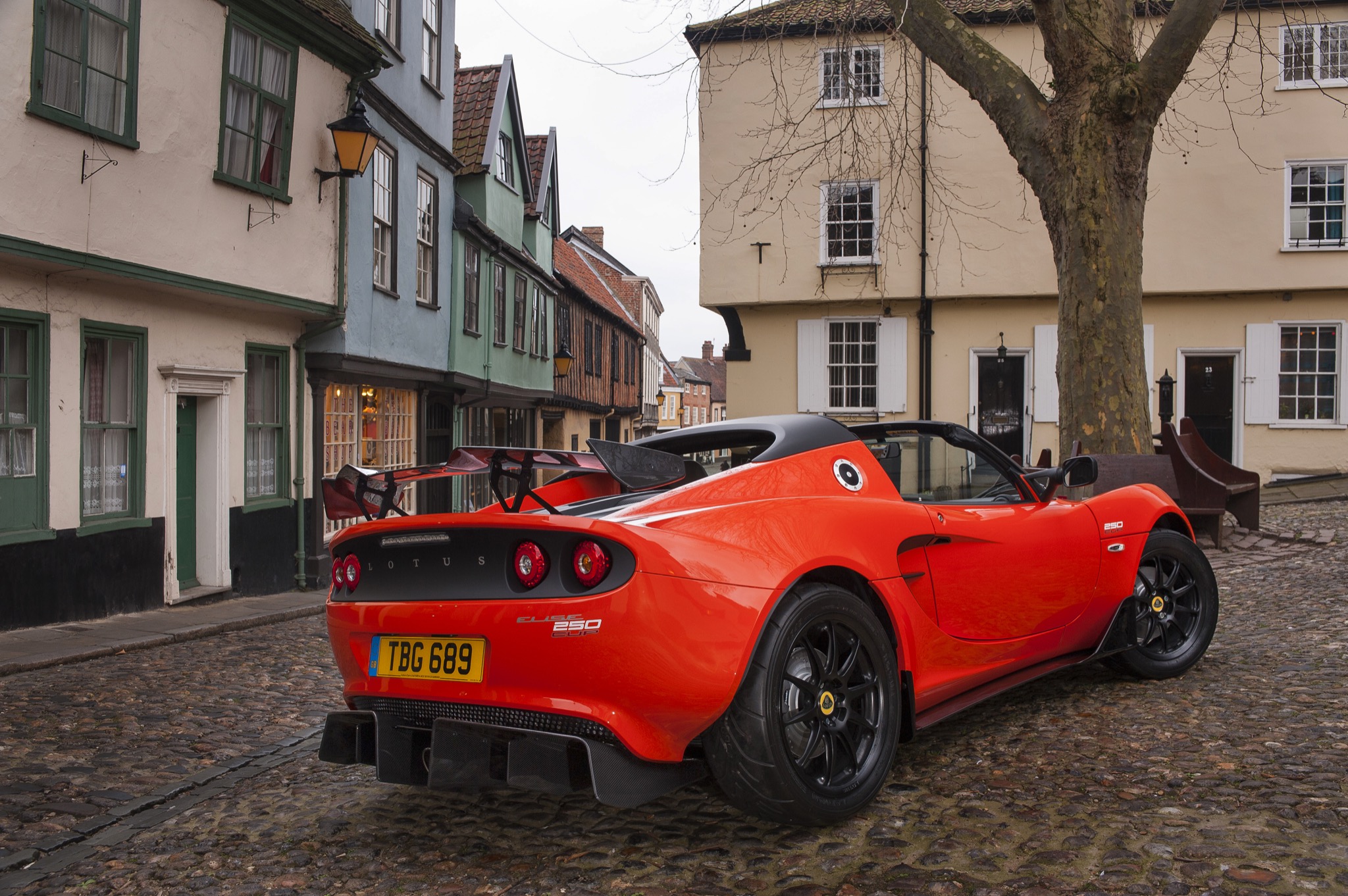 LotusEliseCup250 02