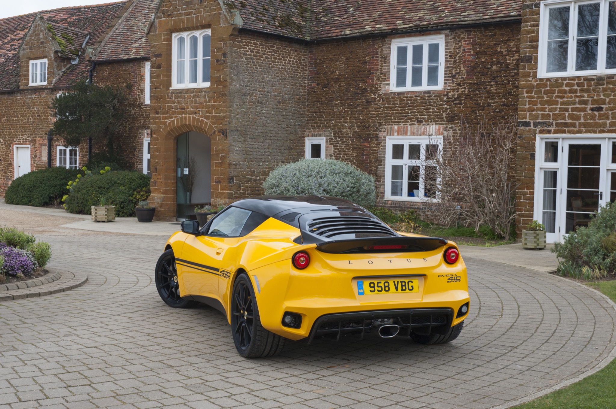 LotusEvora410 02