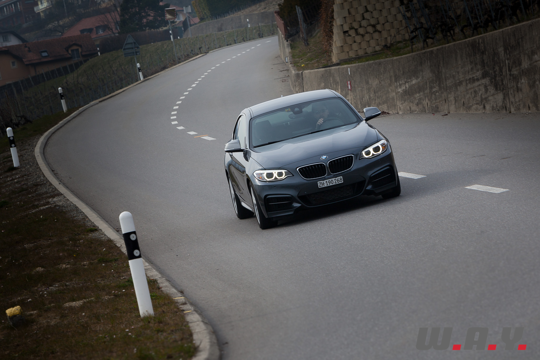 M235i-18