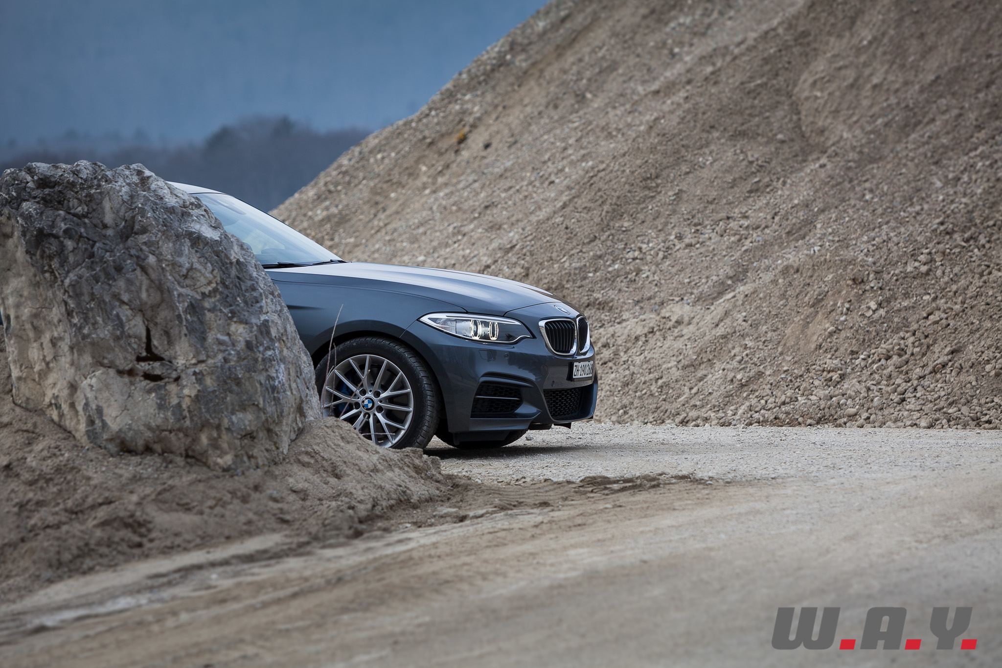 M235i-30